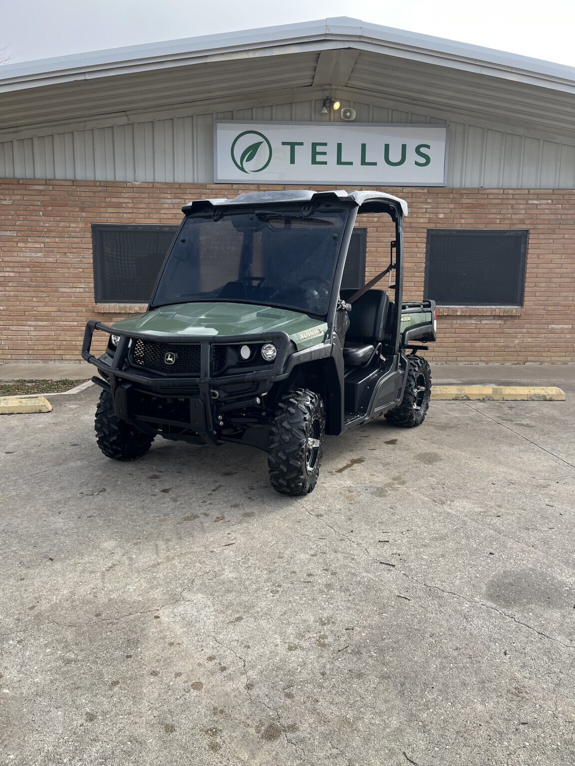 2019 John Deere XUV 835M ATVs and Utility Vehicle