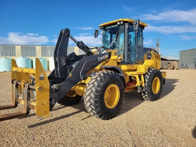 2022 Deere 544 P-TIER Wheel Loader