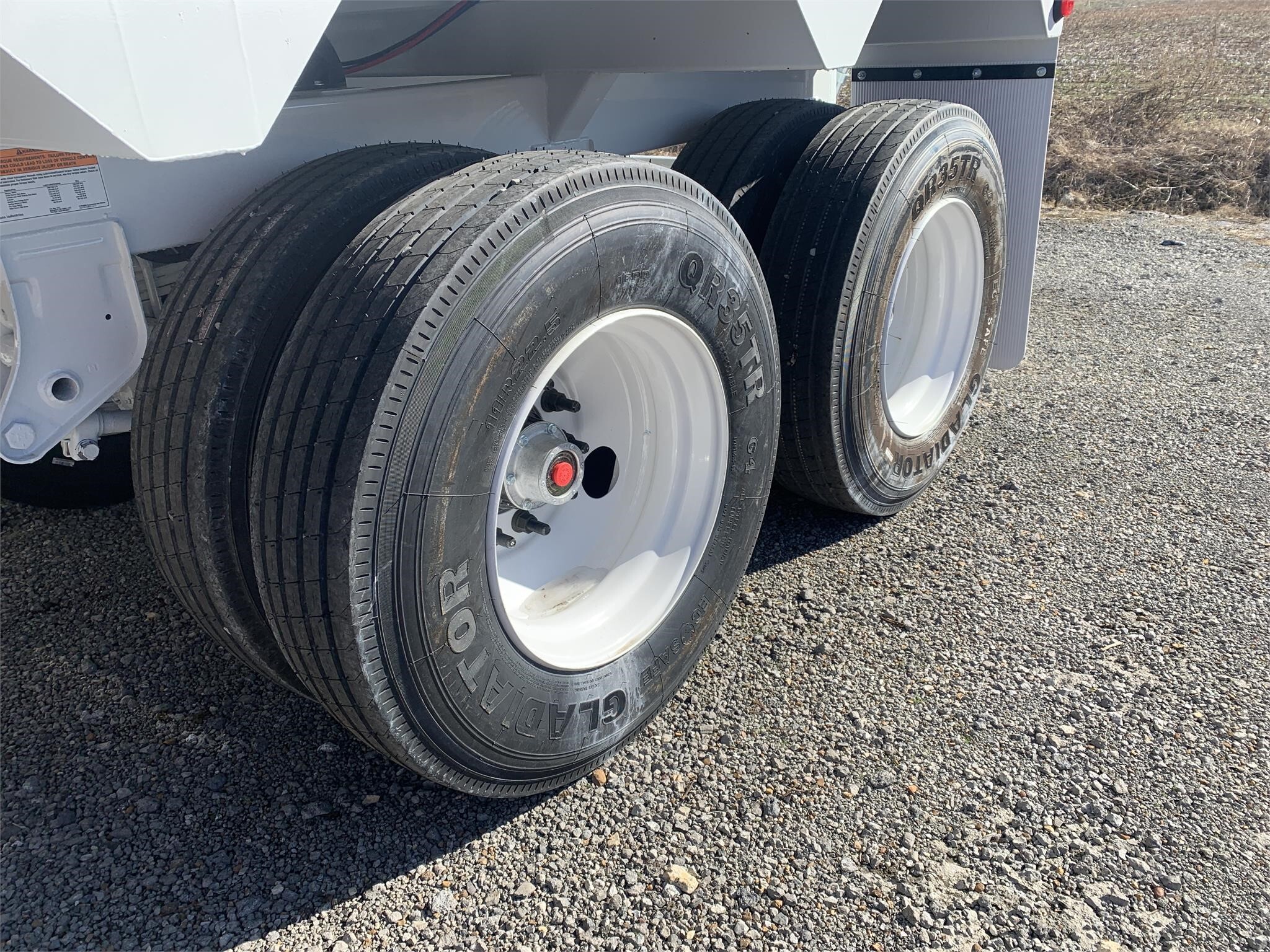 2025 Armor Lite SGH-38 ST Grain Trailer
