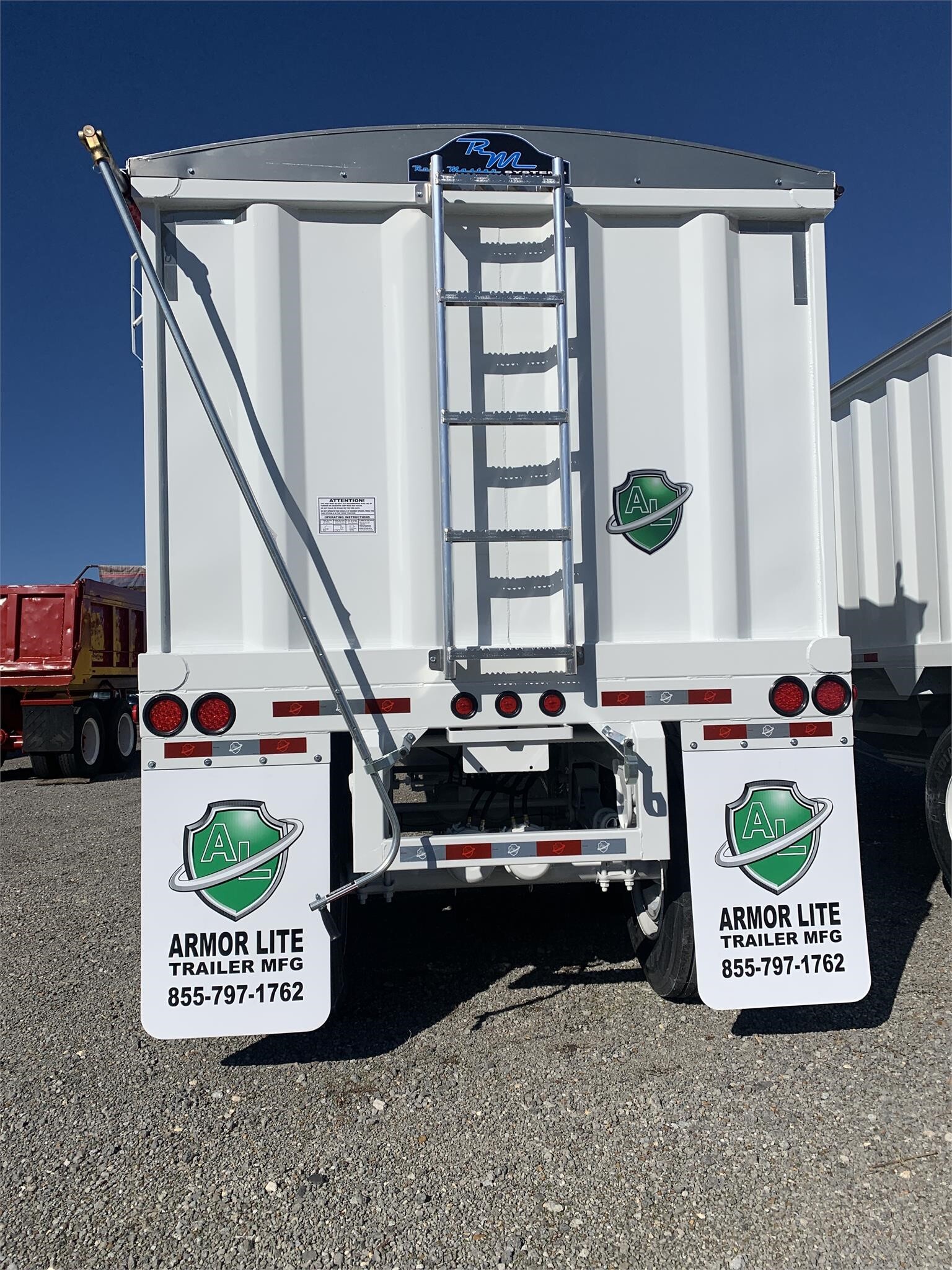 2025 Armor Lite SGH-38 ST Grain Trailer