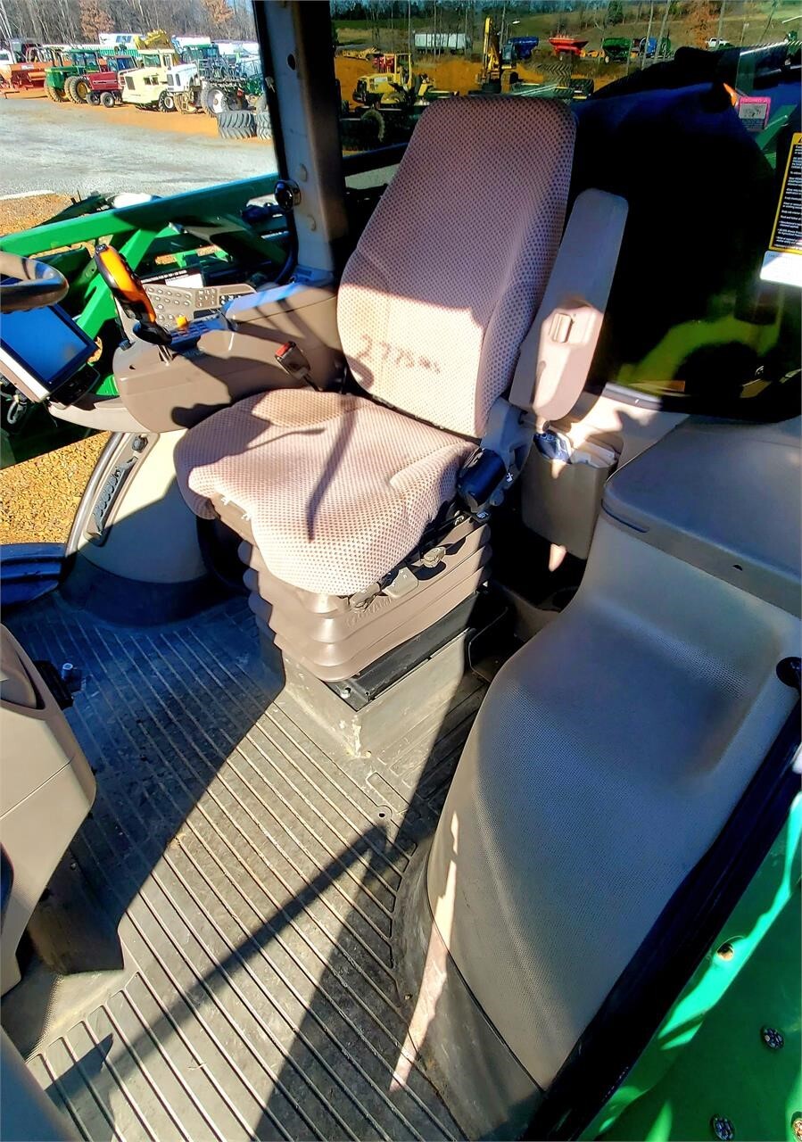 2015 John Deere R4030 Self-Propelled Sprayer