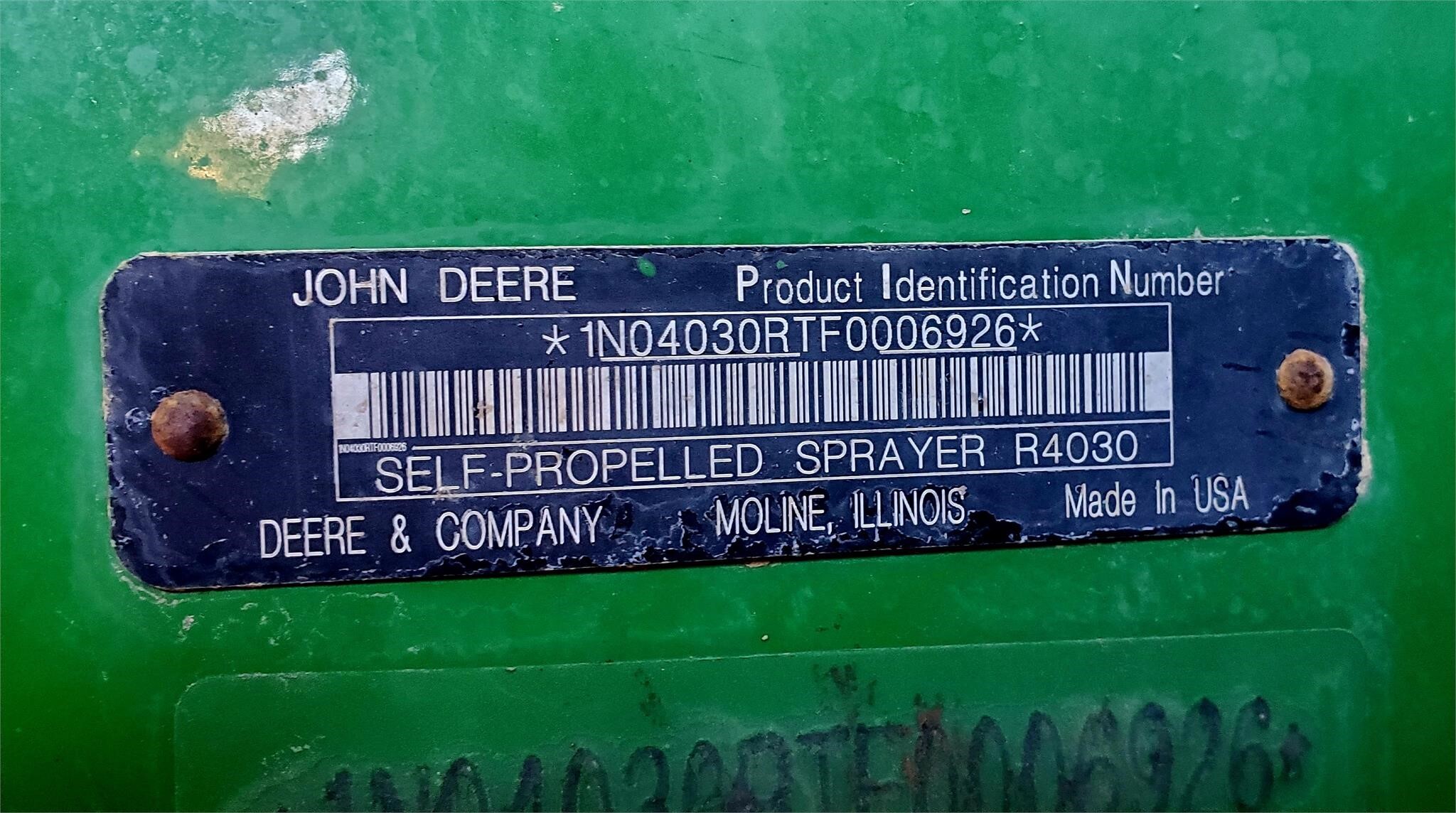 2015 John Deere R4030 Self-Propelled Sprayer