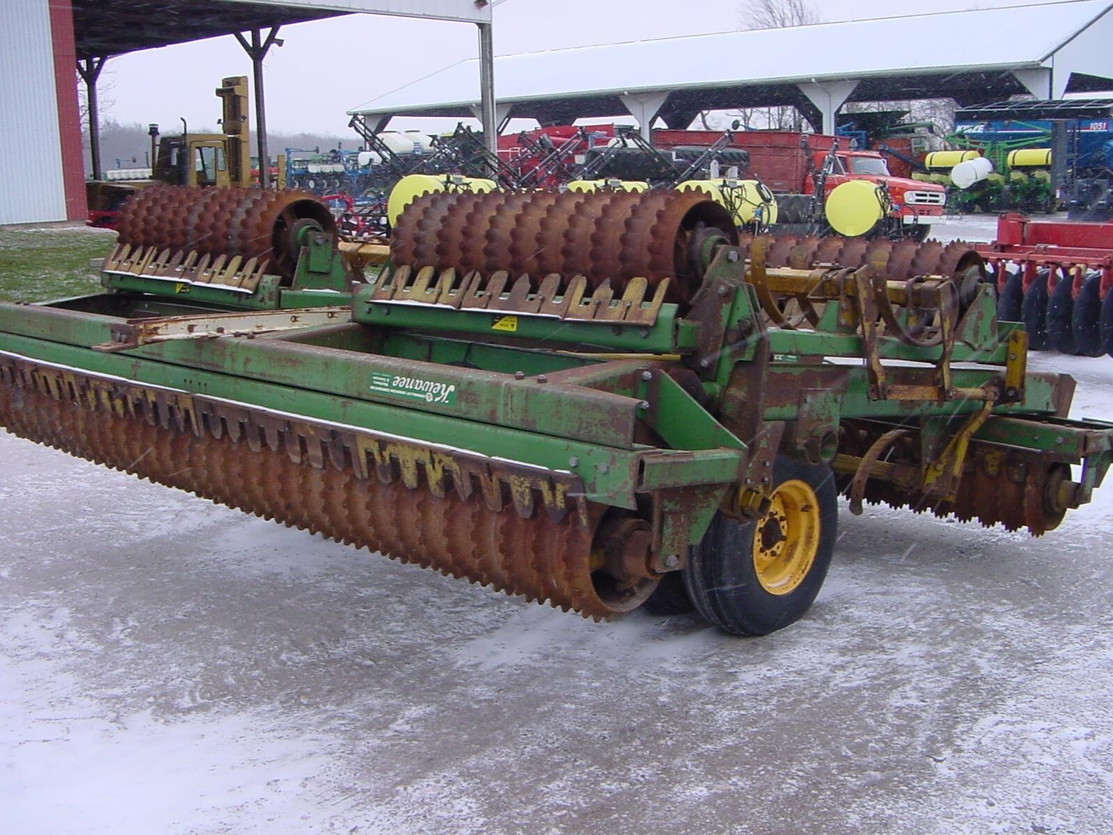  Kewanee 89 Mulchers / Cultipacker