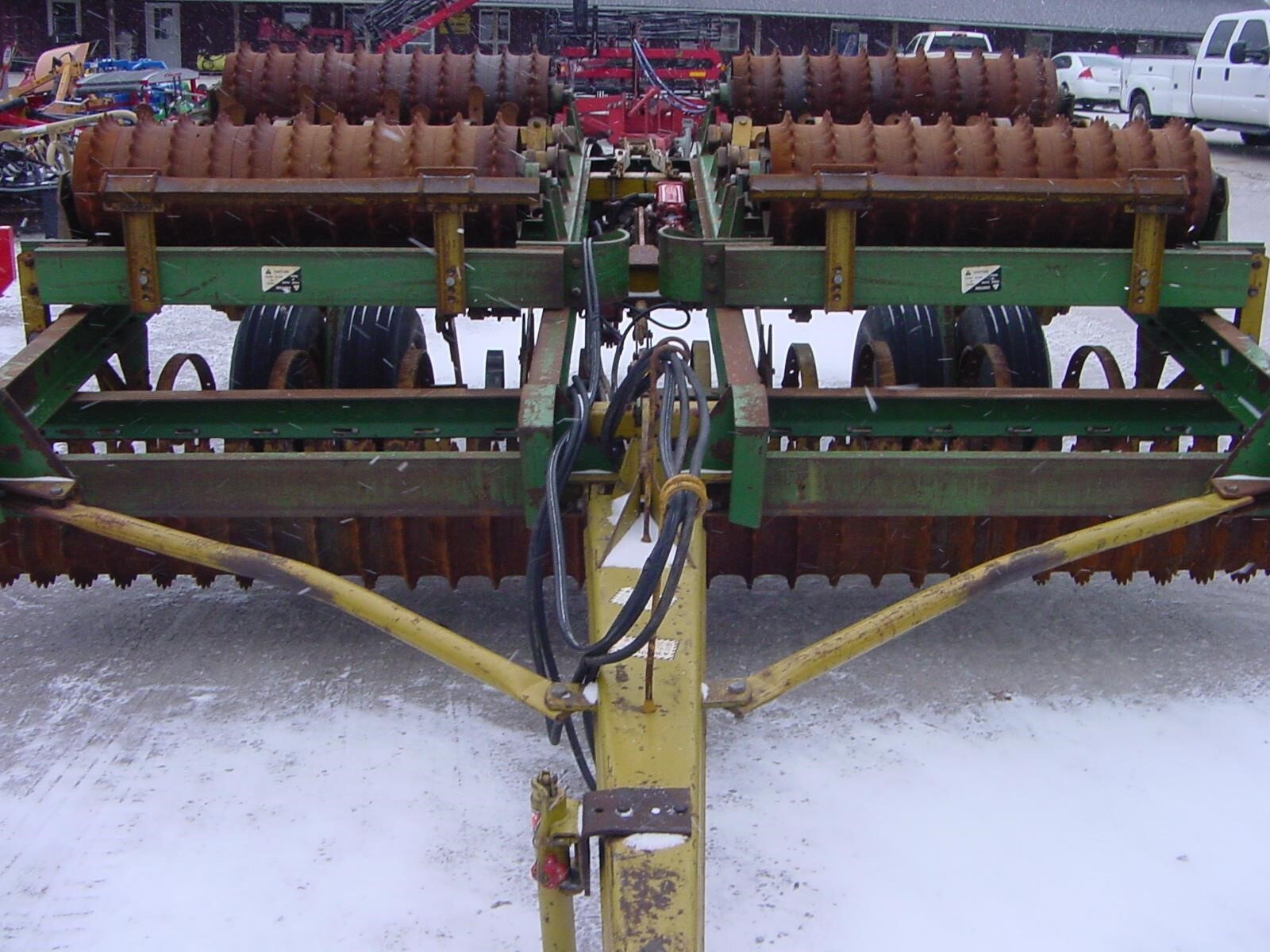  Kewanee 89 Mulchers / Cultipacker