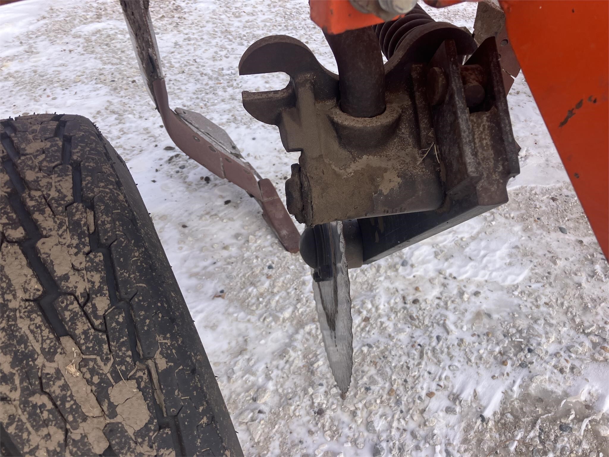  Tye Paratill In-Line Ripper