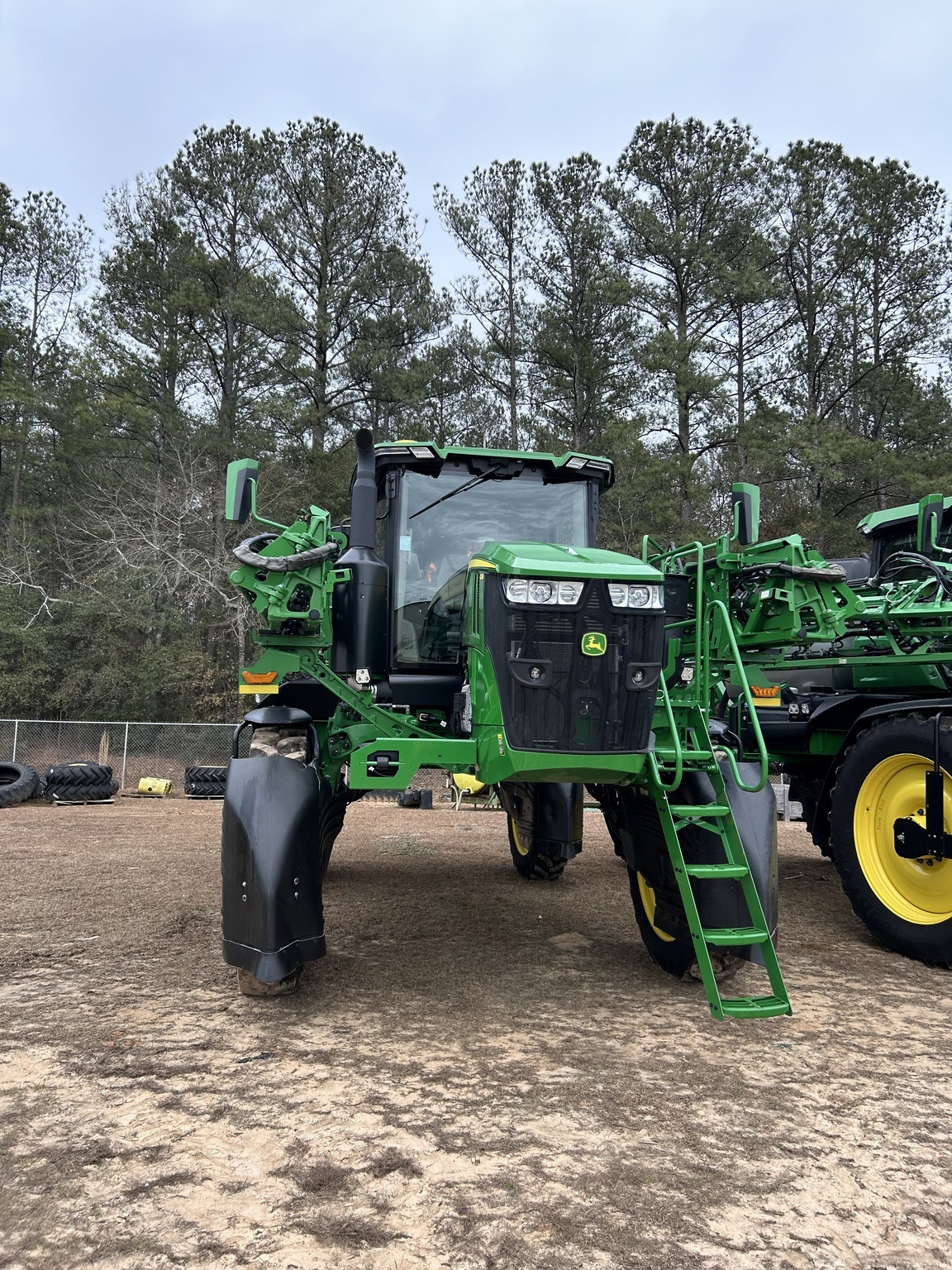 2023 John Deere 408R Self-Propelled Sprayer