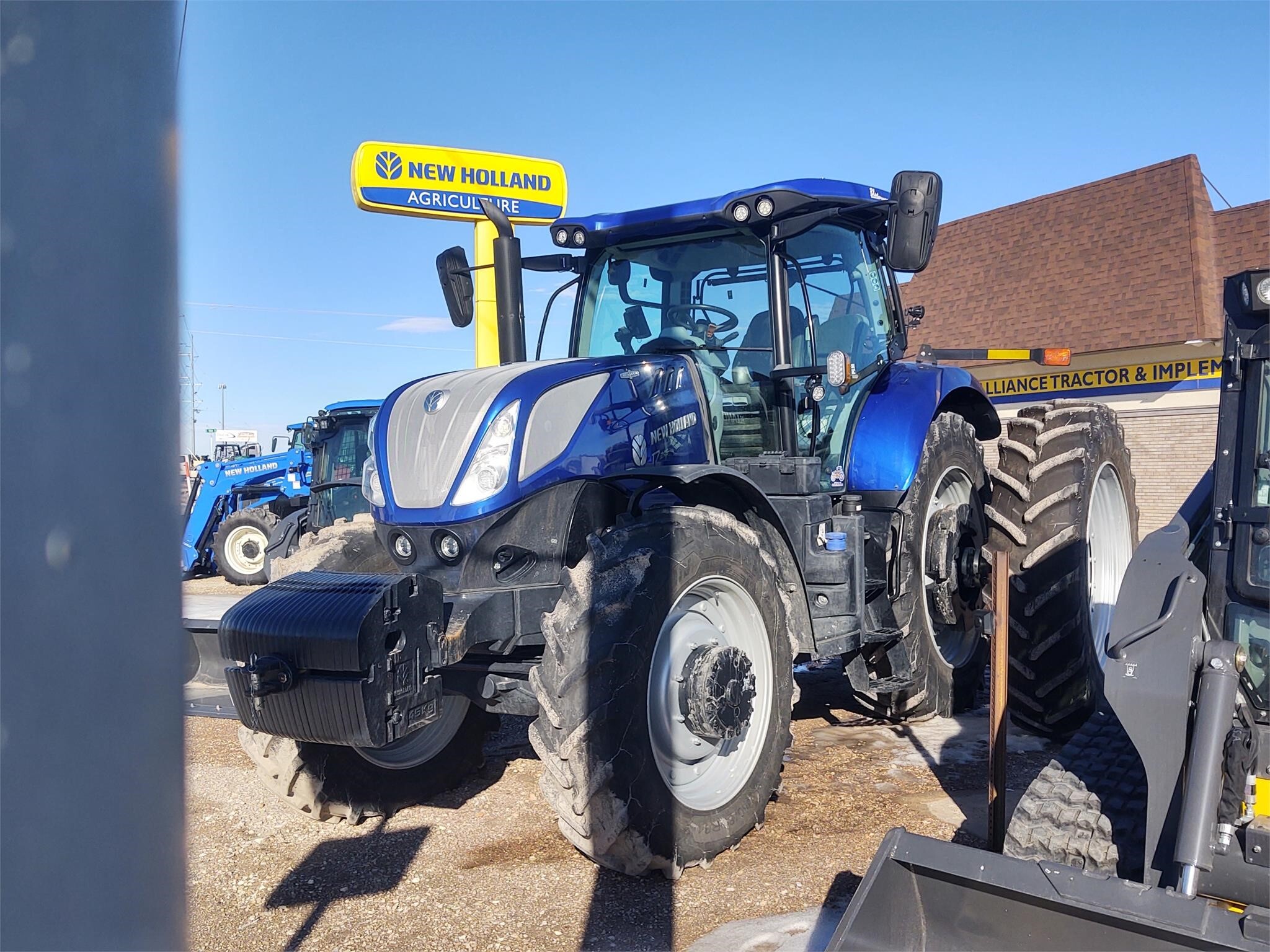 2021 New Holland T7.245 Tractor