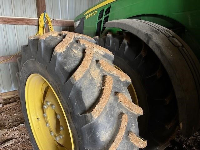 2018 John Deere 8295R Tractor