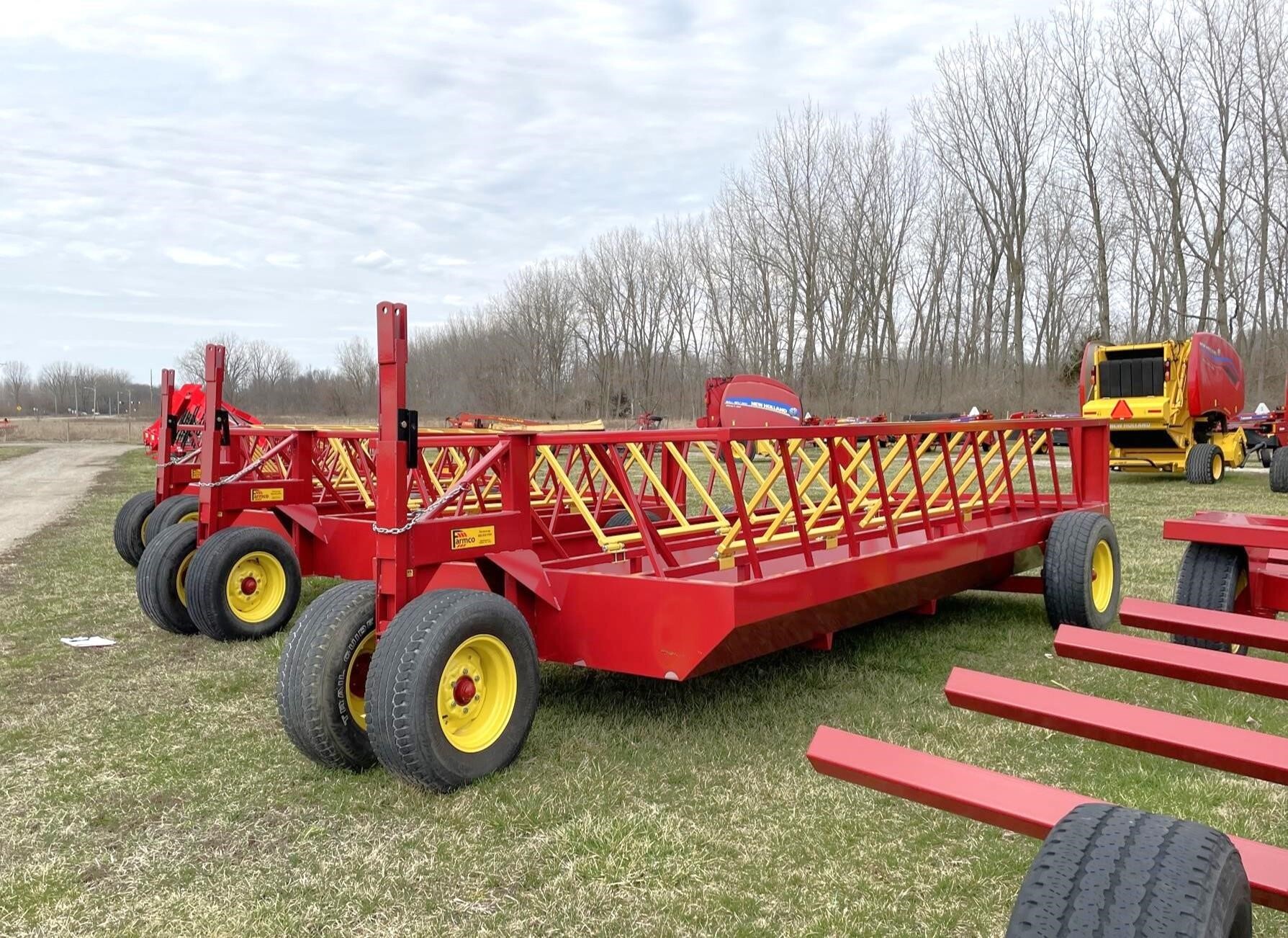 2023 Farmco CF710DRB Feed Bin