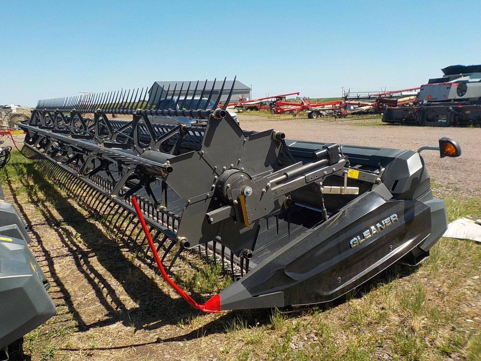 2026 Gleaner 9330 Platform