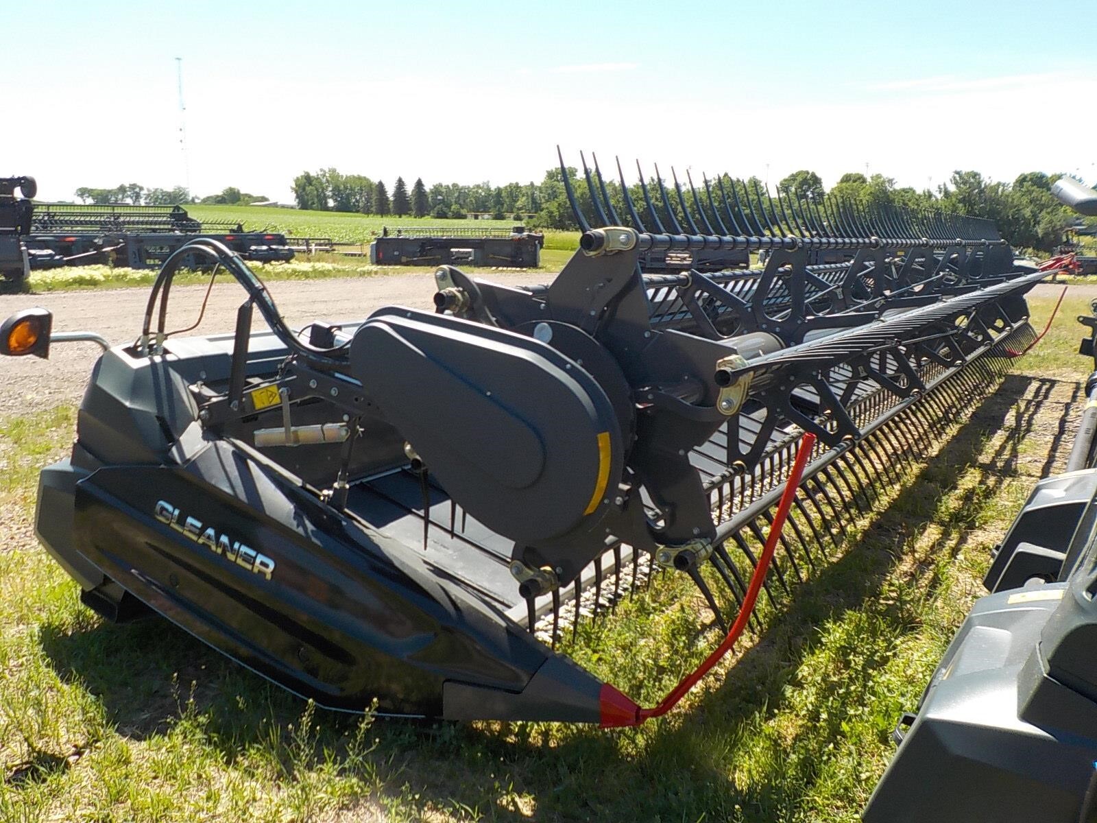 2026 Gleaner 9330 Platform
