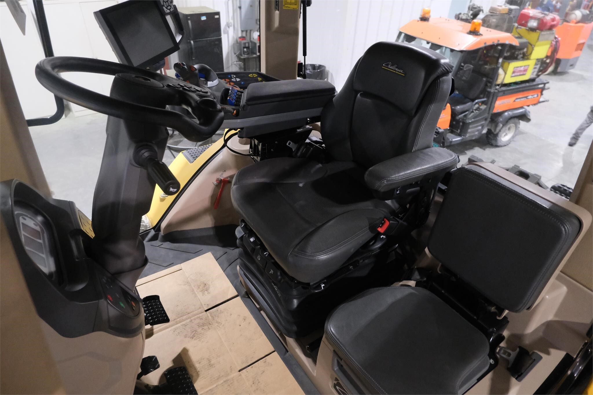  Challenger MT738 Tractor