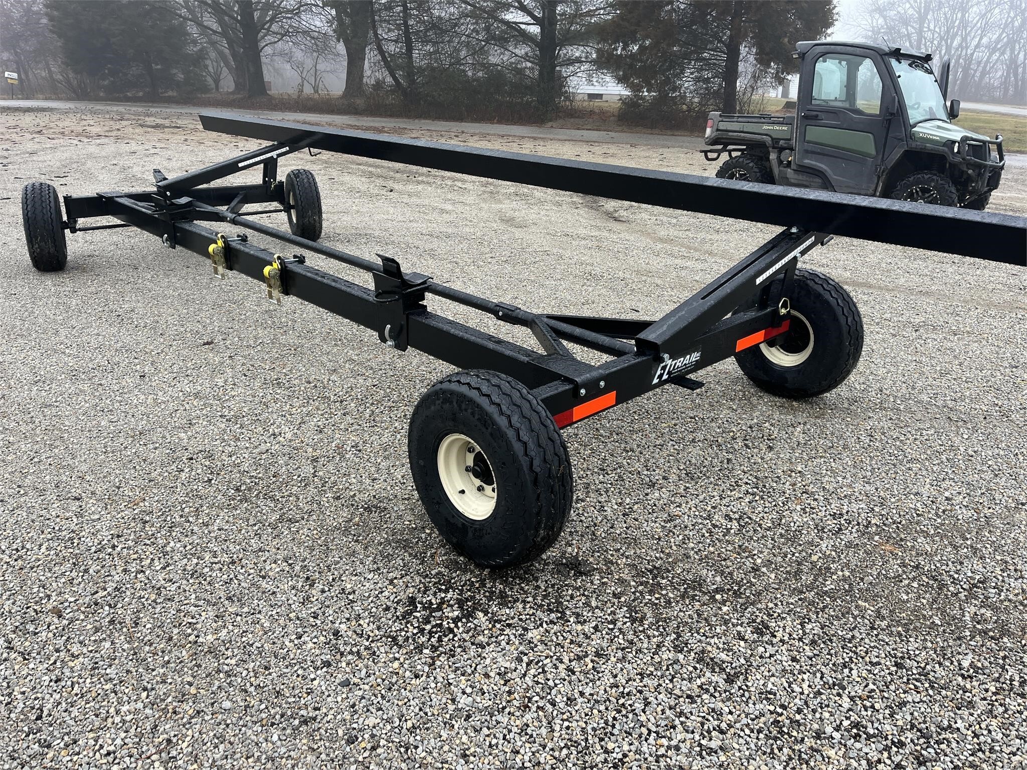  E-Z Trail 680 Header Trailer