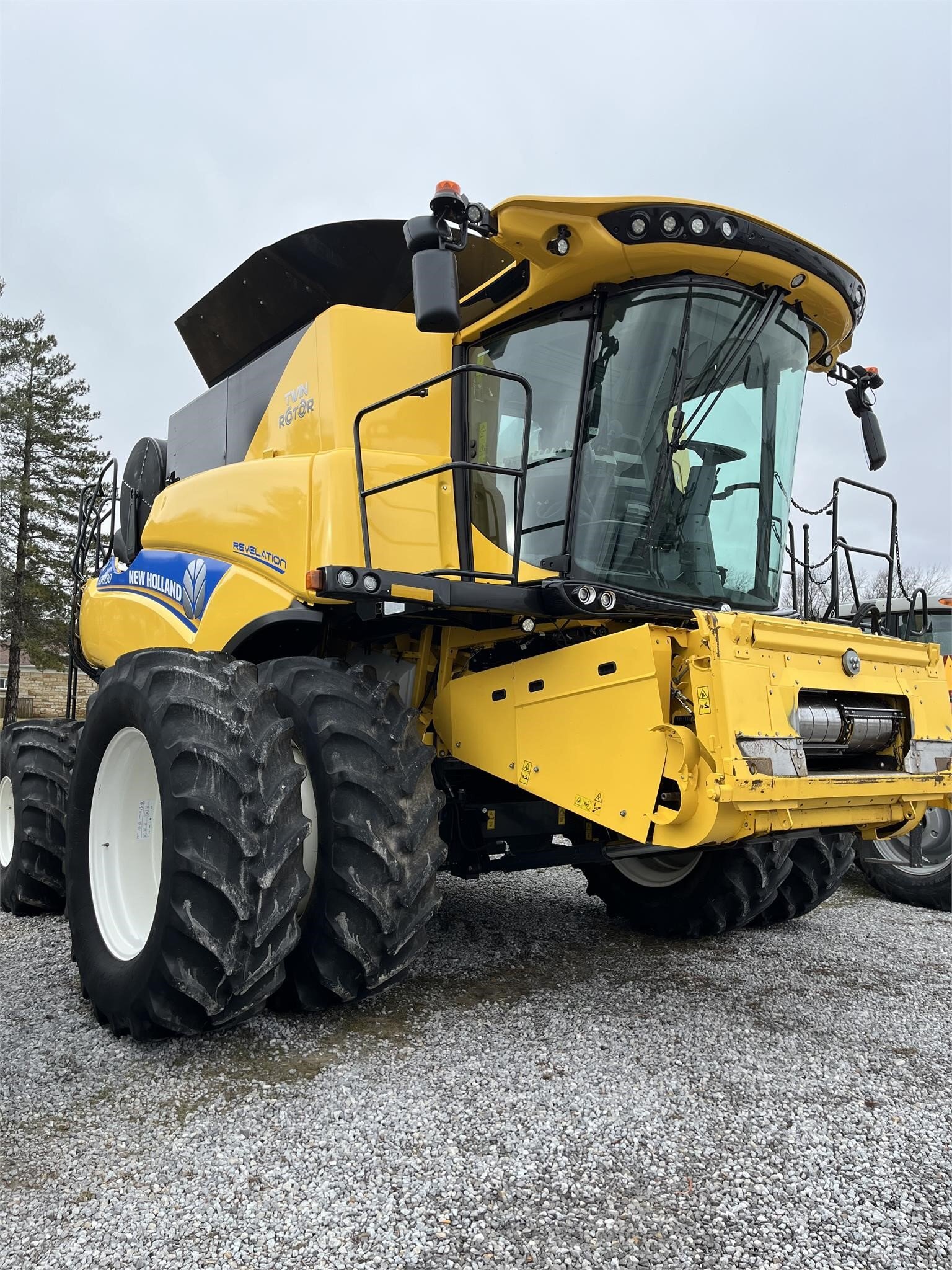 2018 New Holland CR7.90 REVELATION Combine