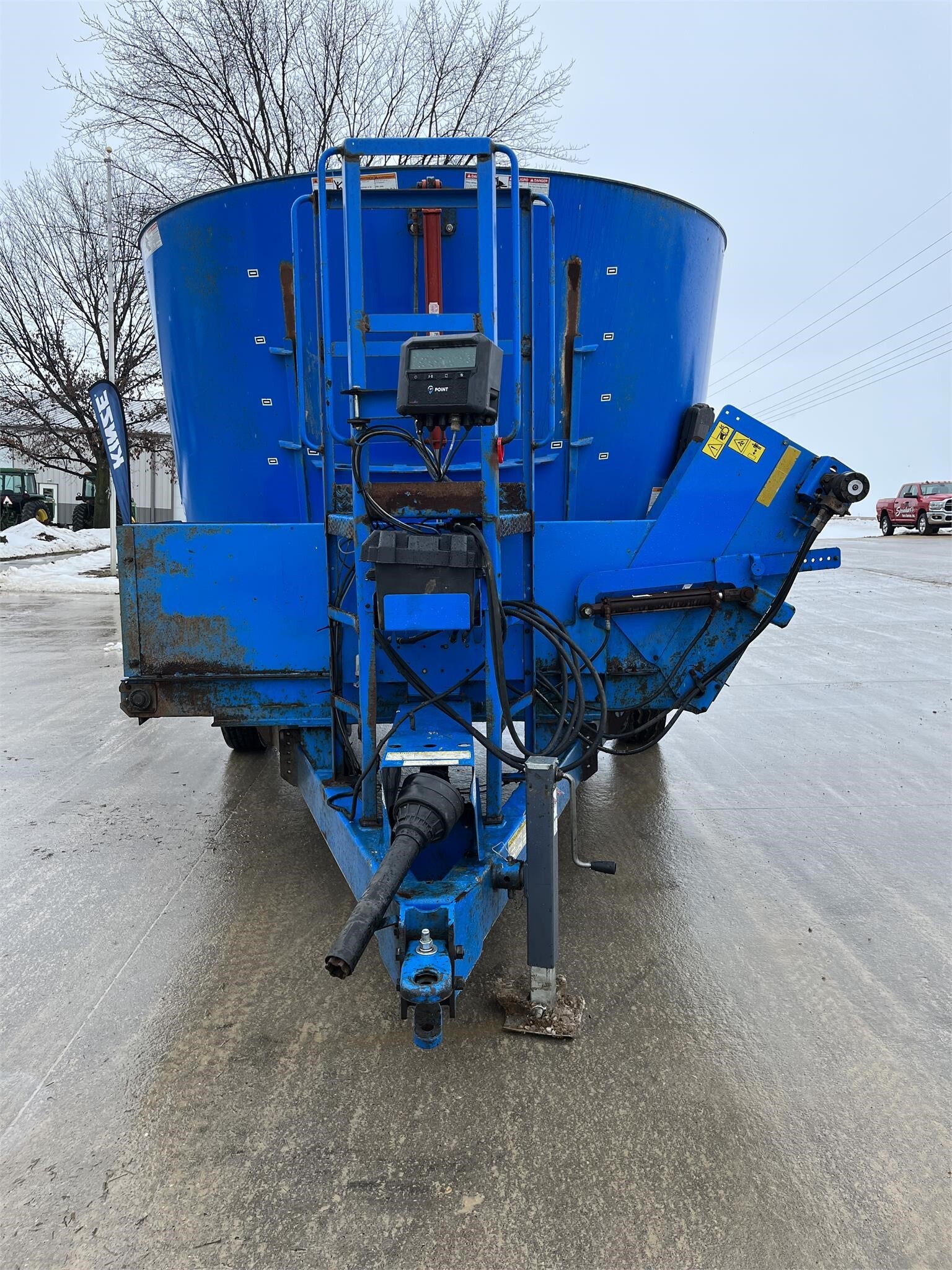  Patz 1200 SERIES 500 Feed Wagon