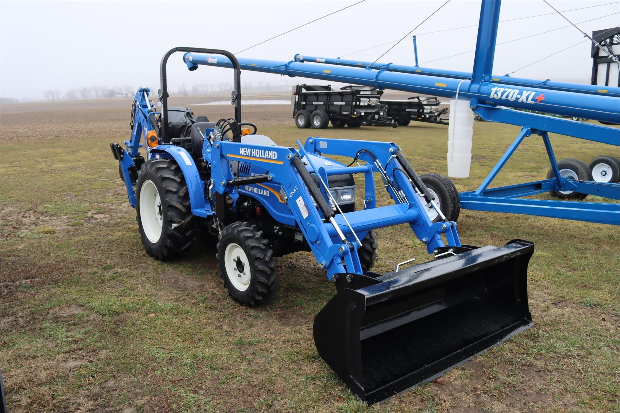  New Holland Workmaster 25 Tractor