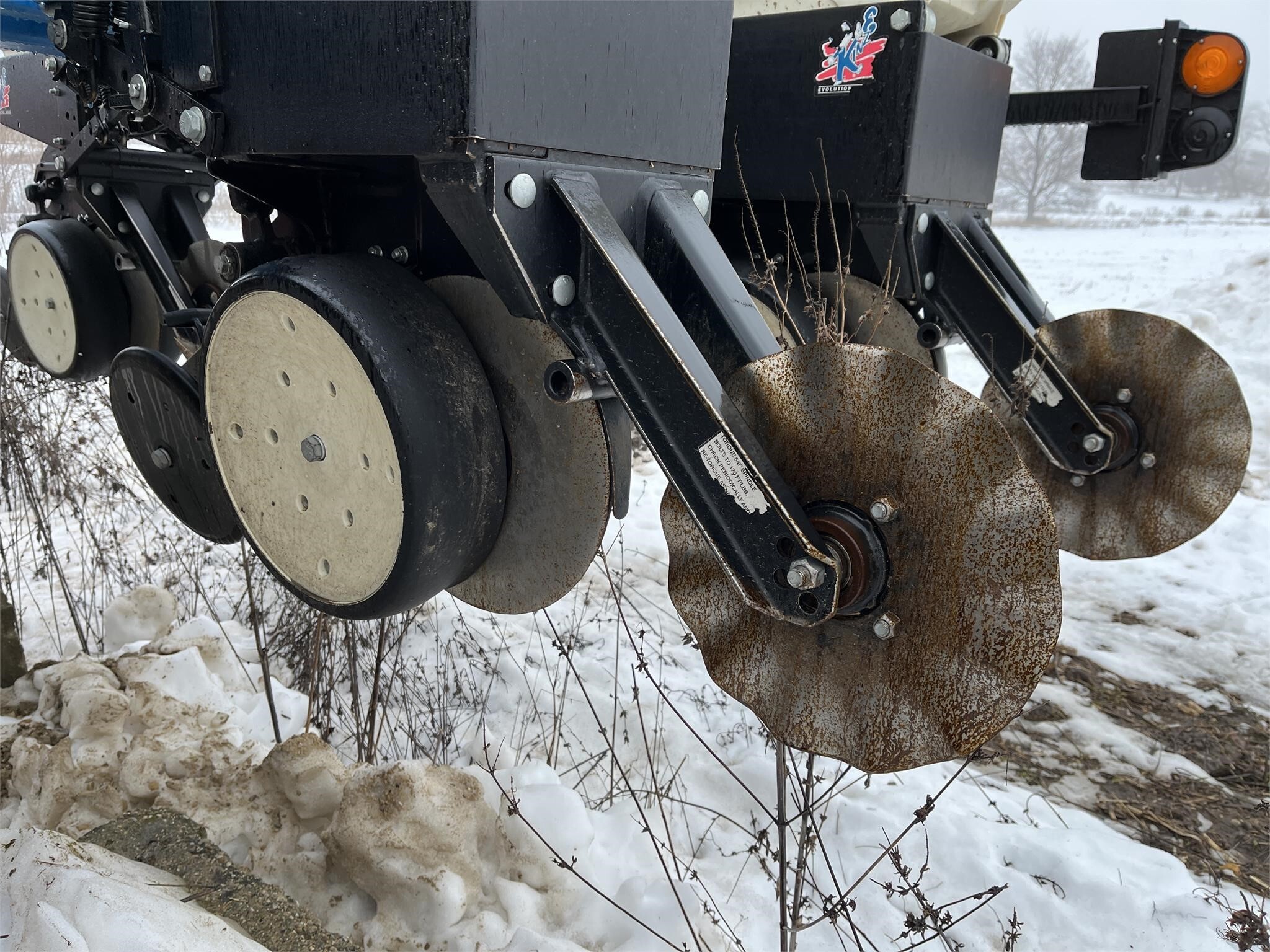 2014-kinze-3600-planter-74-900-machinery-pete