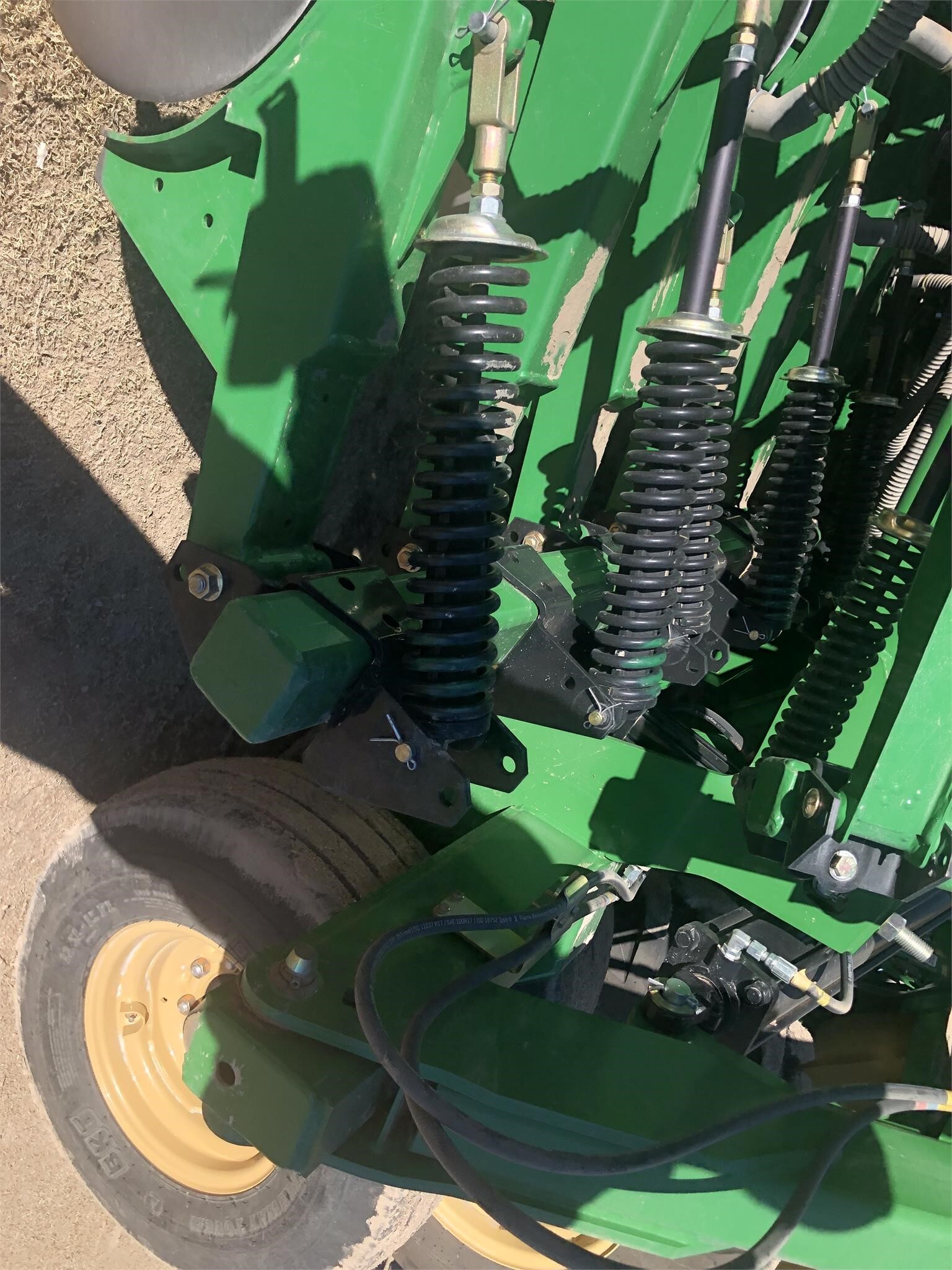 2021 Great Plains CTA4500HD Air Seeder 195,000 Machinery Pete