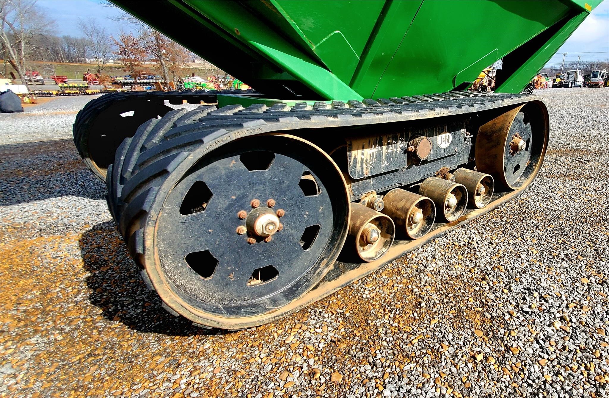 2014 J&M 1051-22 Grain Cart