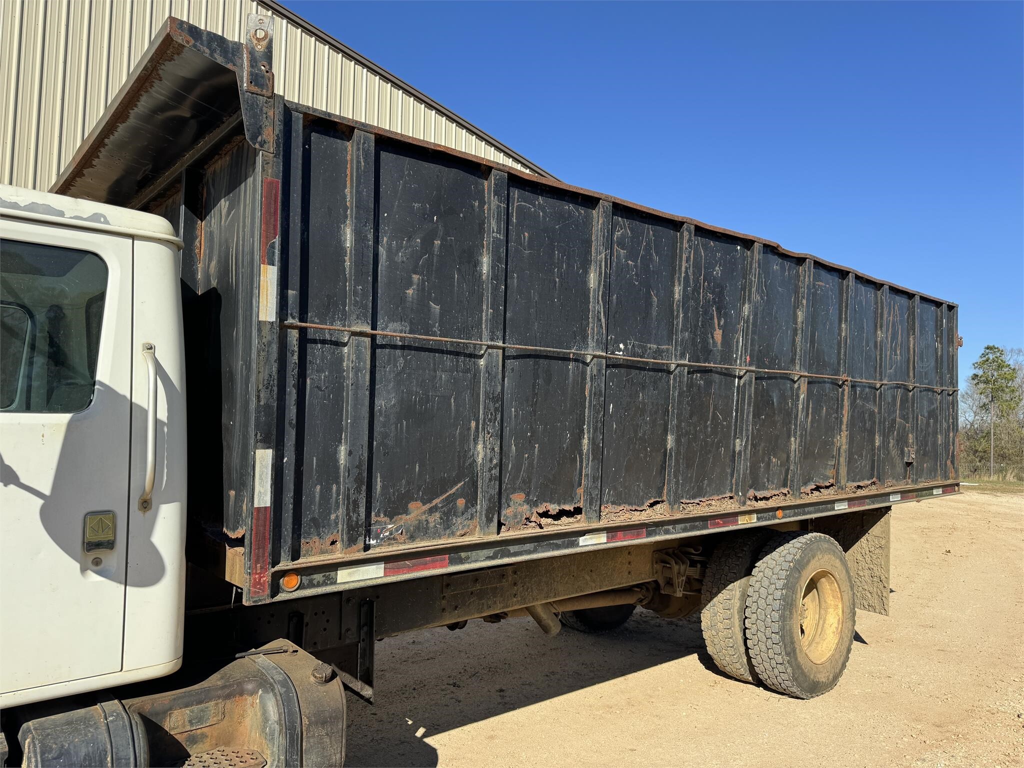 1996 International 4700 Dump Trucks/Trailer