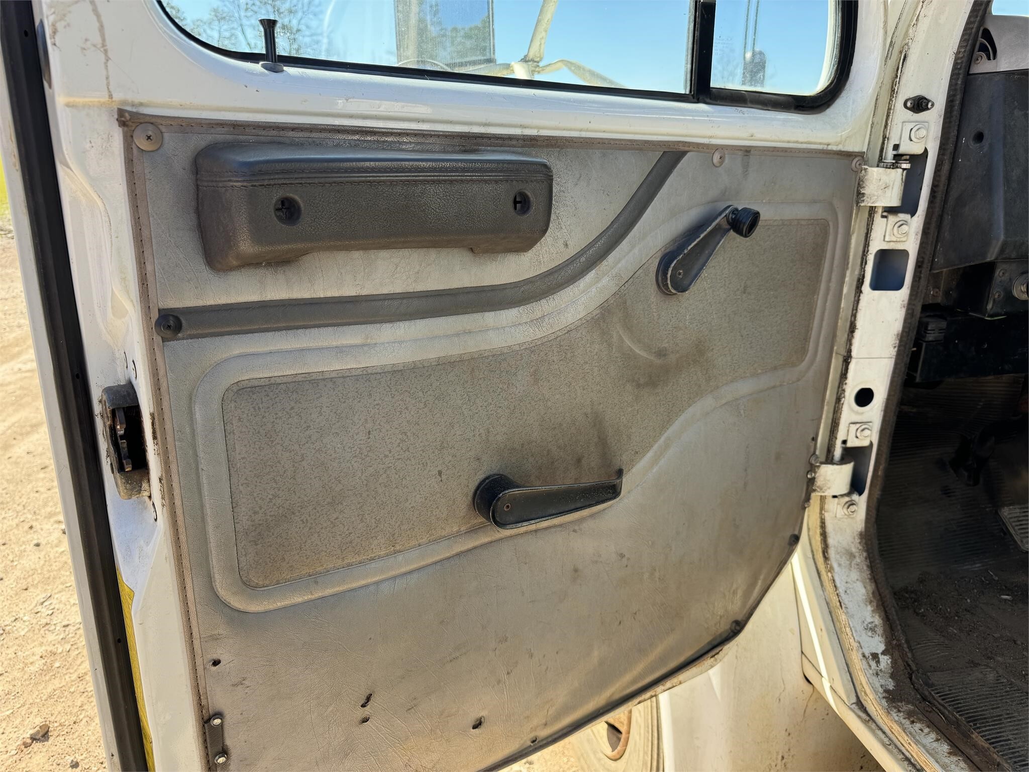 1996 International 4700 Dump Trucks/Trailer