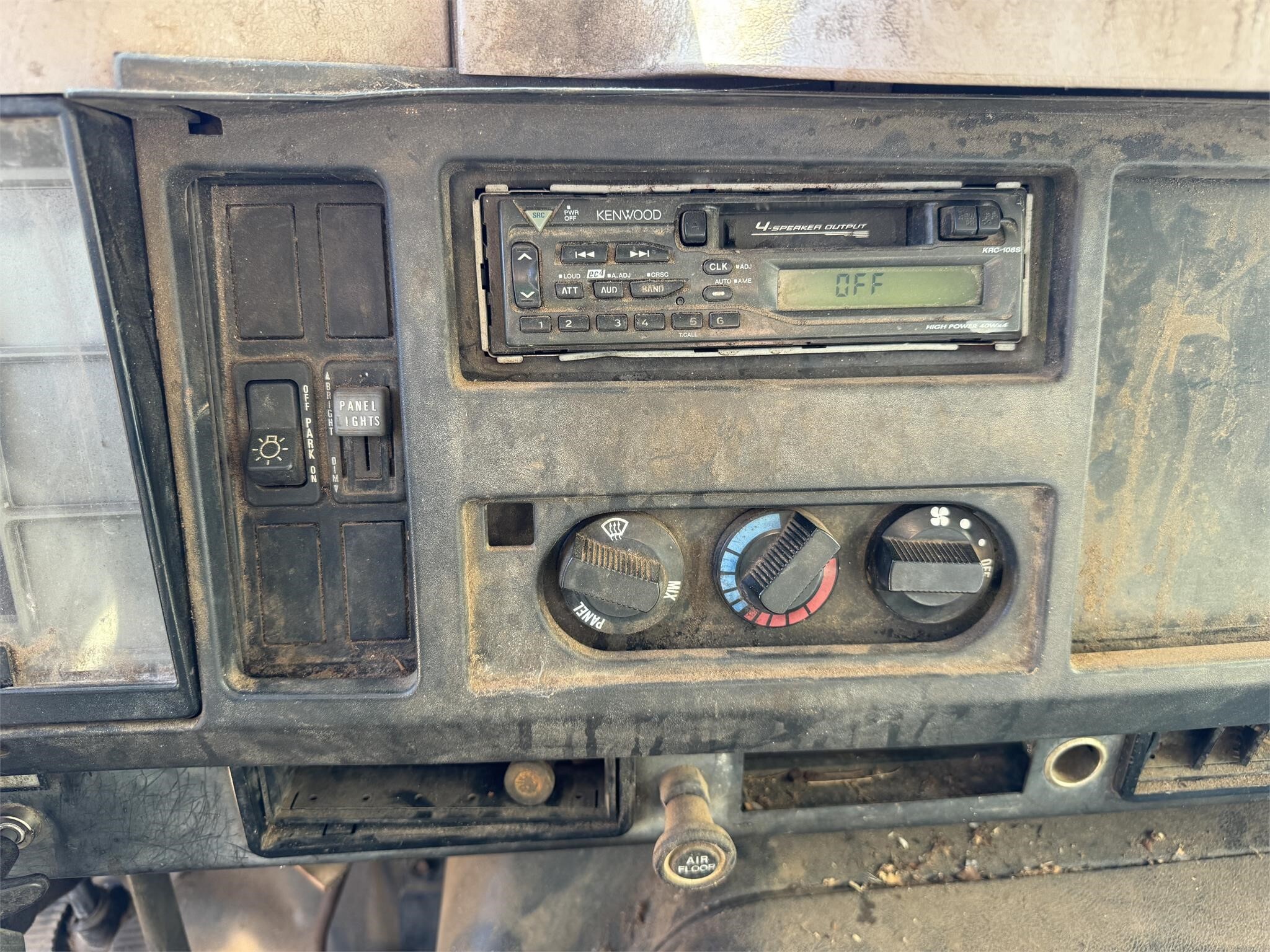 1996 International 4700 Dump Trucks/Trailer