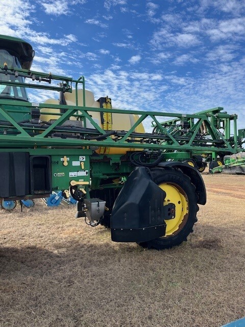 2016 John Deere R4023 Self-Propelled Sprayer - $88,500 | Machinery Pete