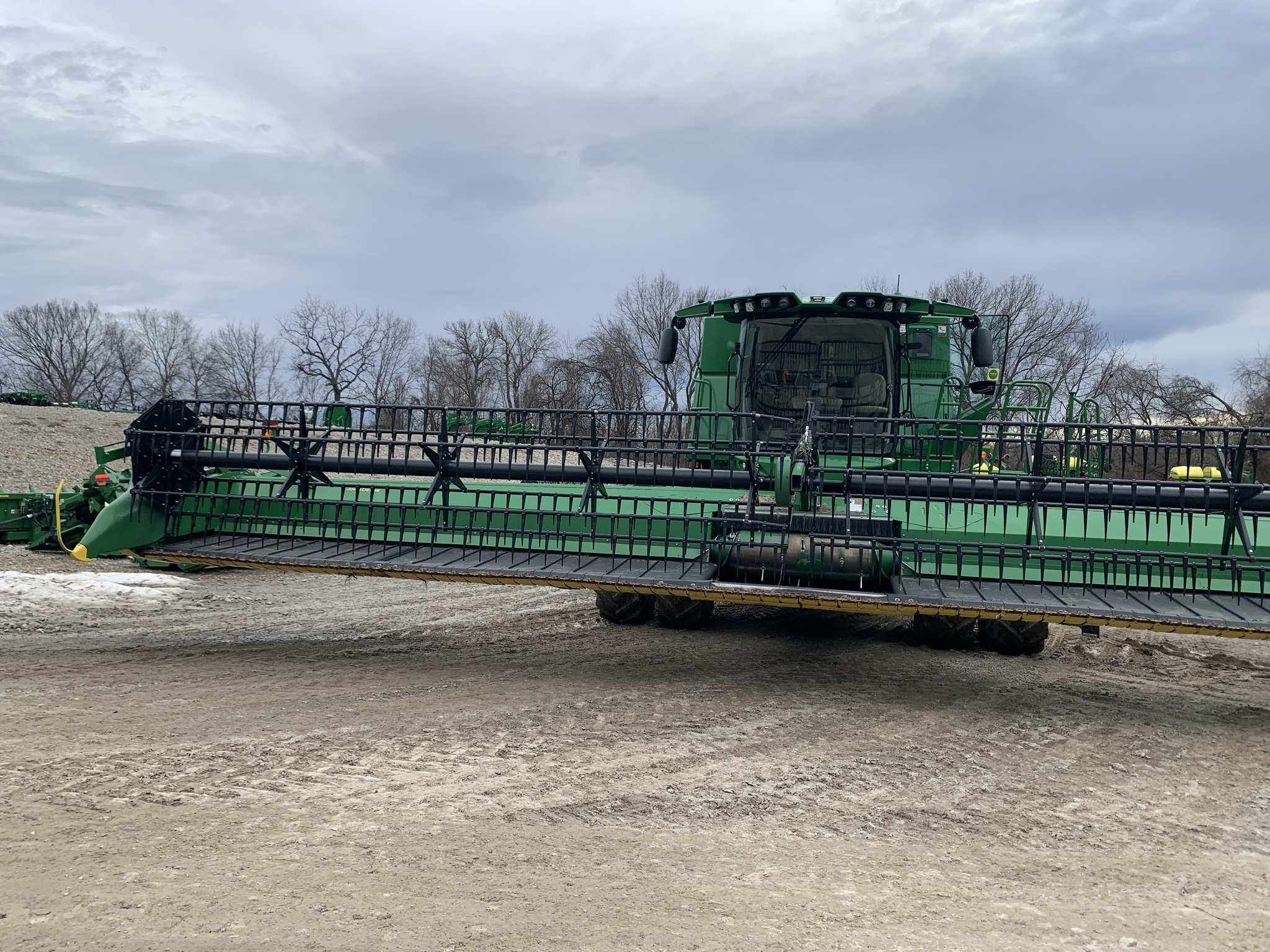 2020 John Deere 740FD Platform