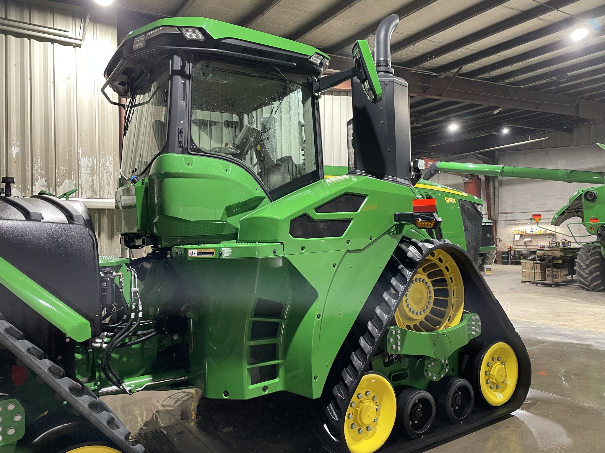 2022 John Deere 9RX 640 Tractor