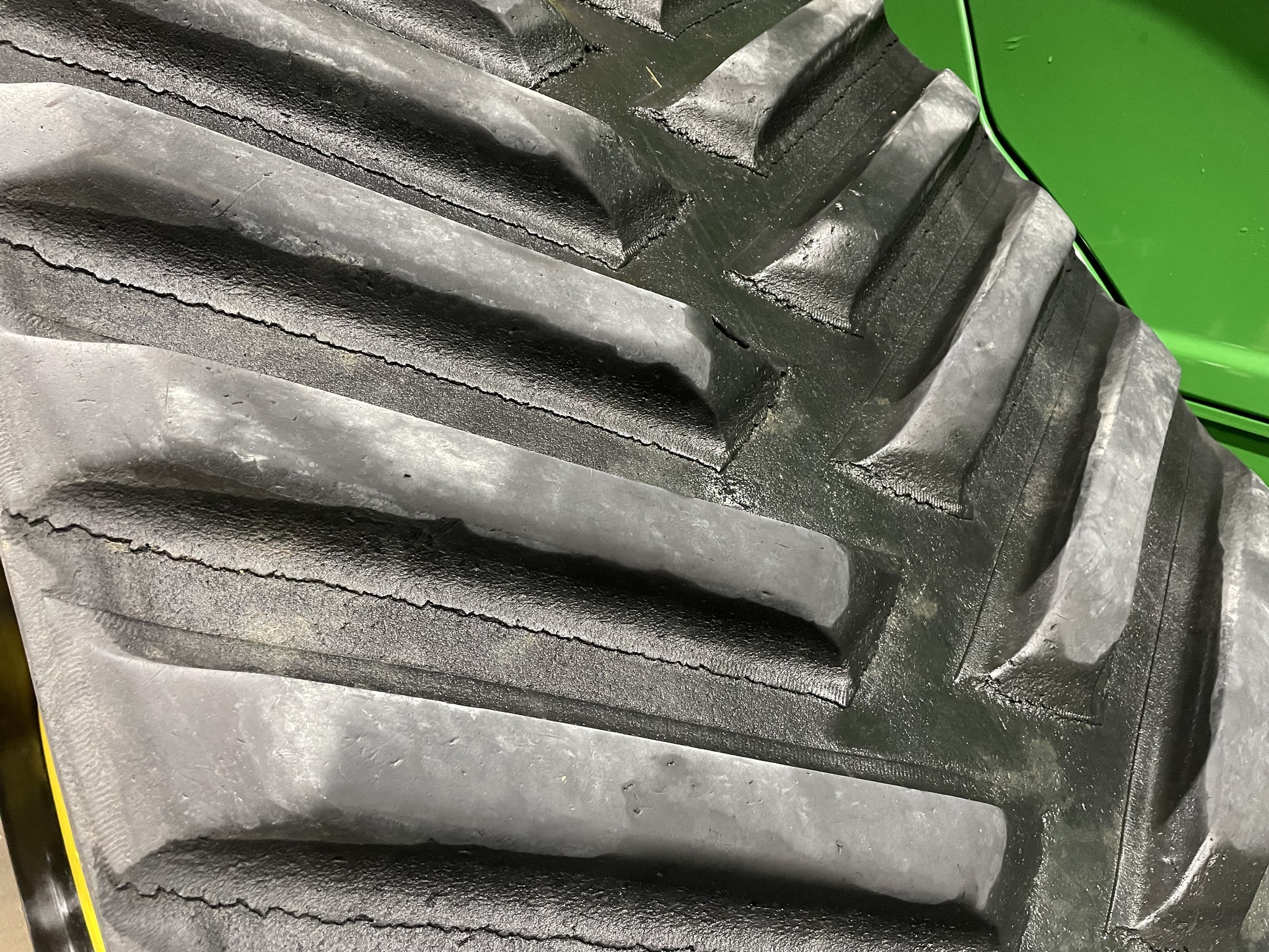 2022 John Deere 9RX 640 Tractor