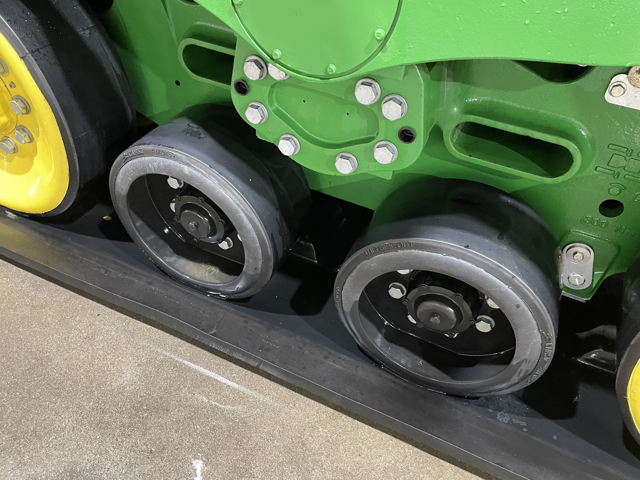 2022 John Deere 9RX 640 Tractor