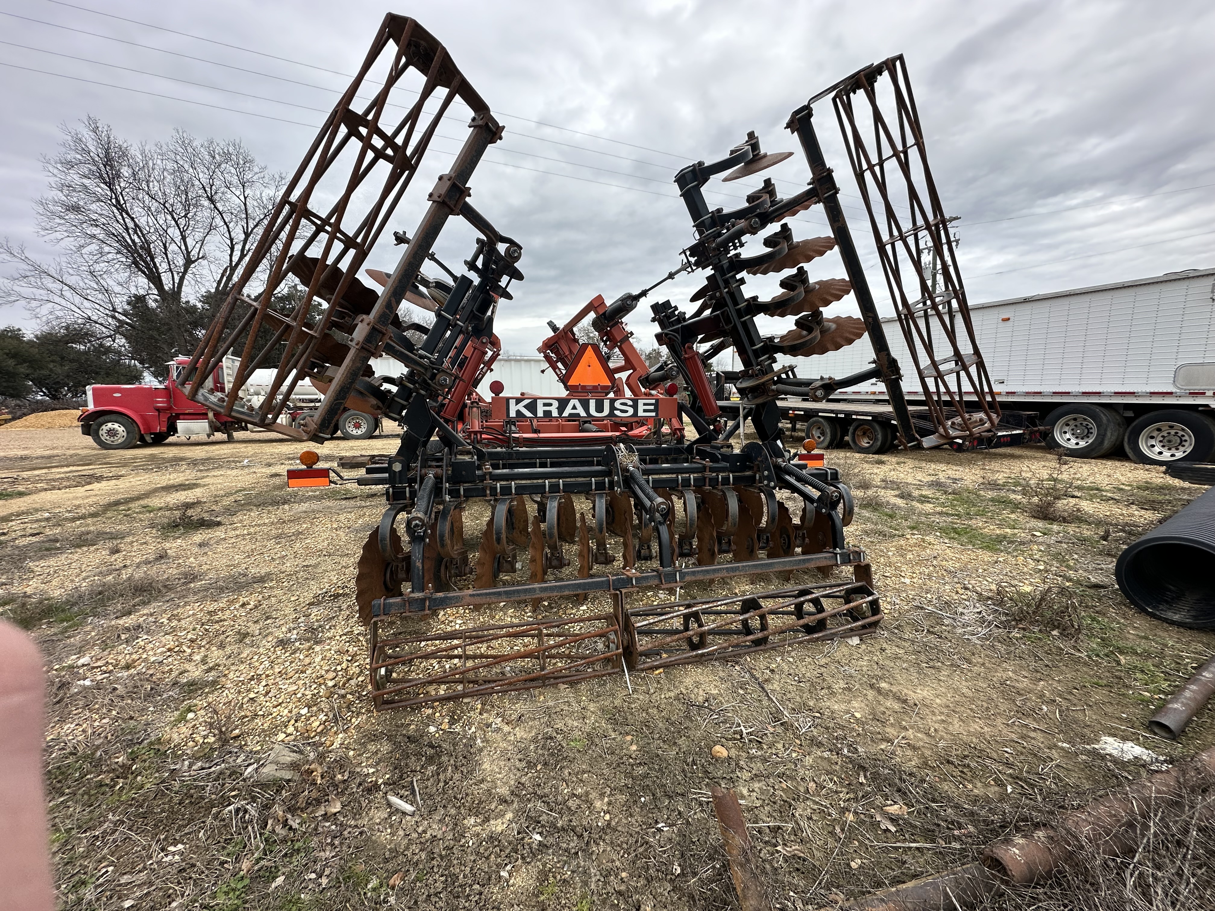 2009 Krause 4850 -18 In-Line Ripper