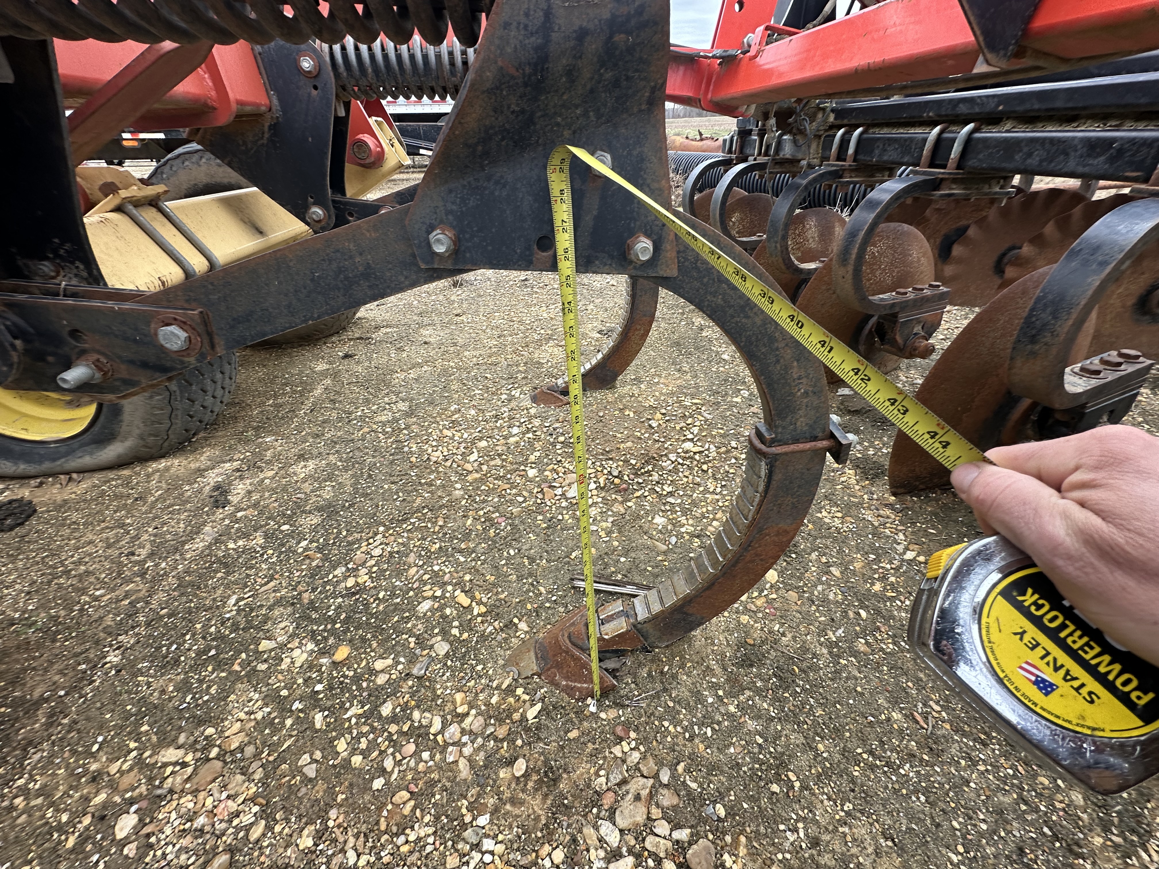 2009 Krause 4850 -18 In-Line Ripper