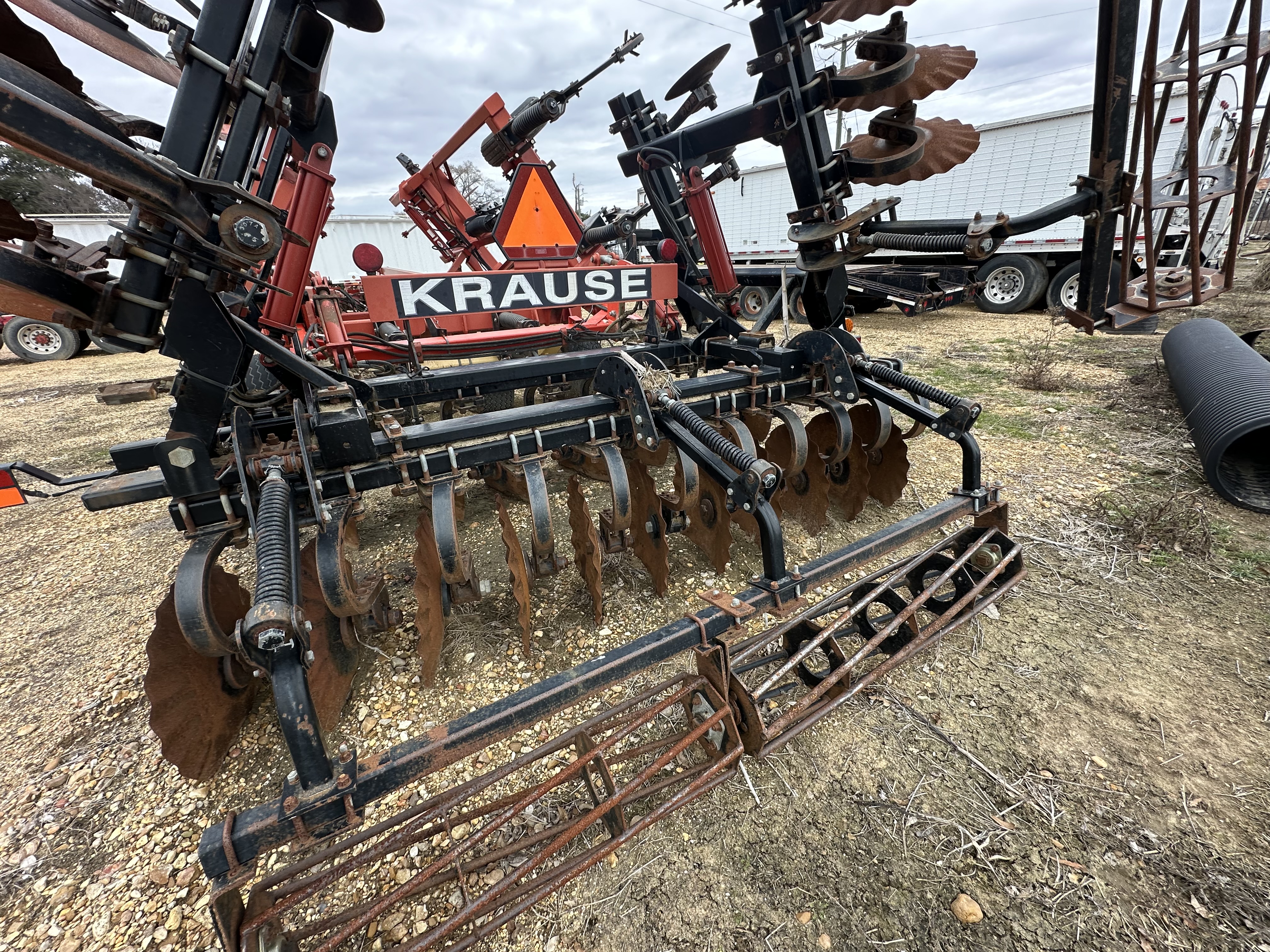 2009 Krause 4850 -18 In-Line Ripper