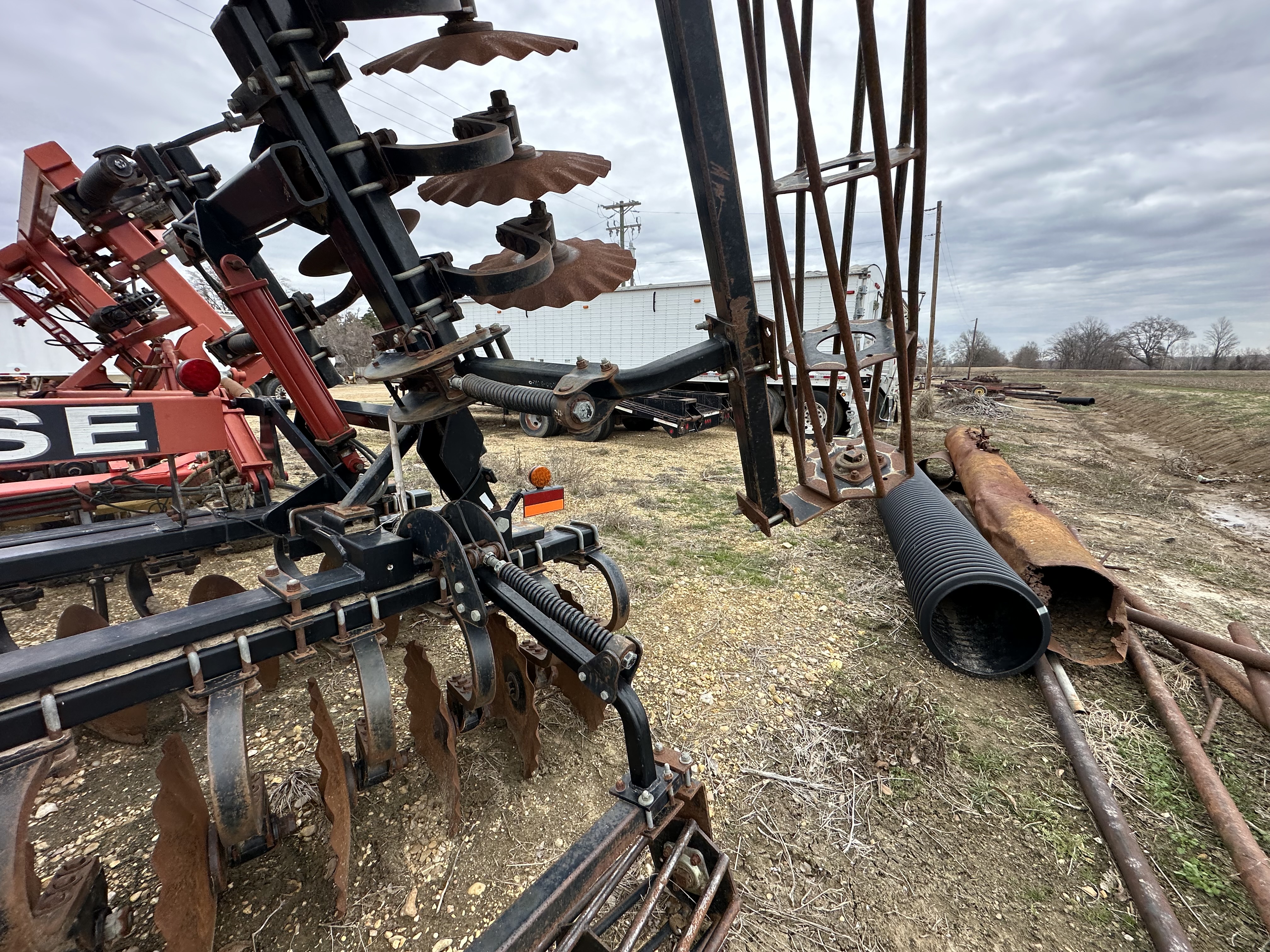 2009 Krause 4850 -18 In-Line Ripper