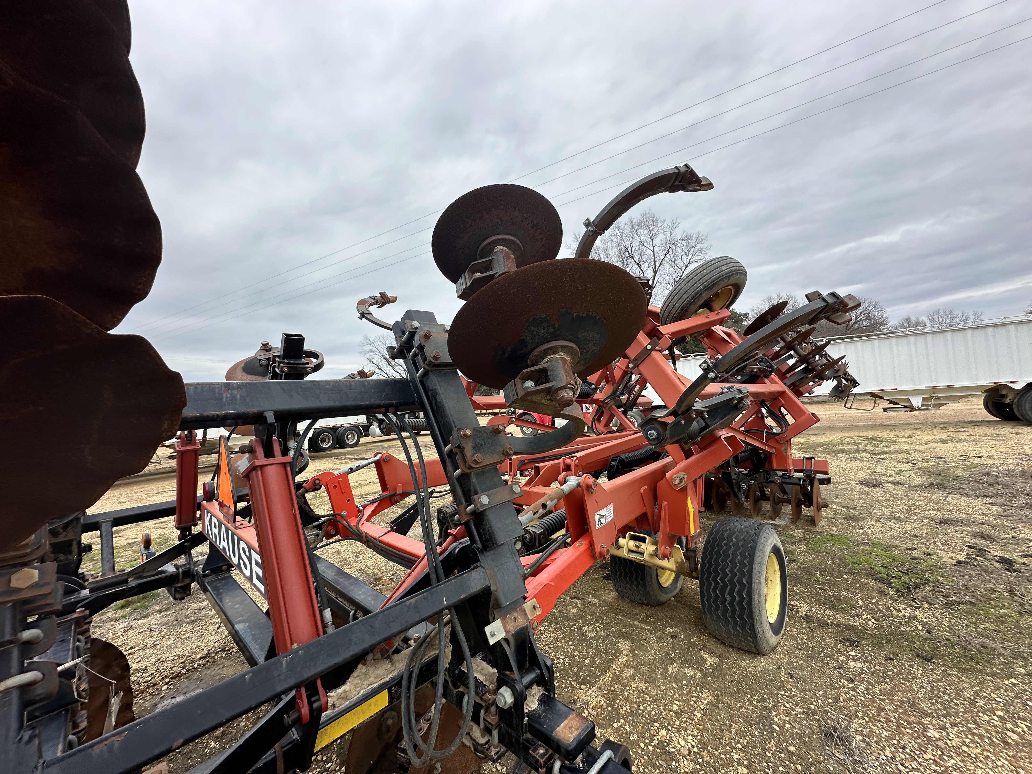 2009 Krause 4850 -18 In-Line Ripper