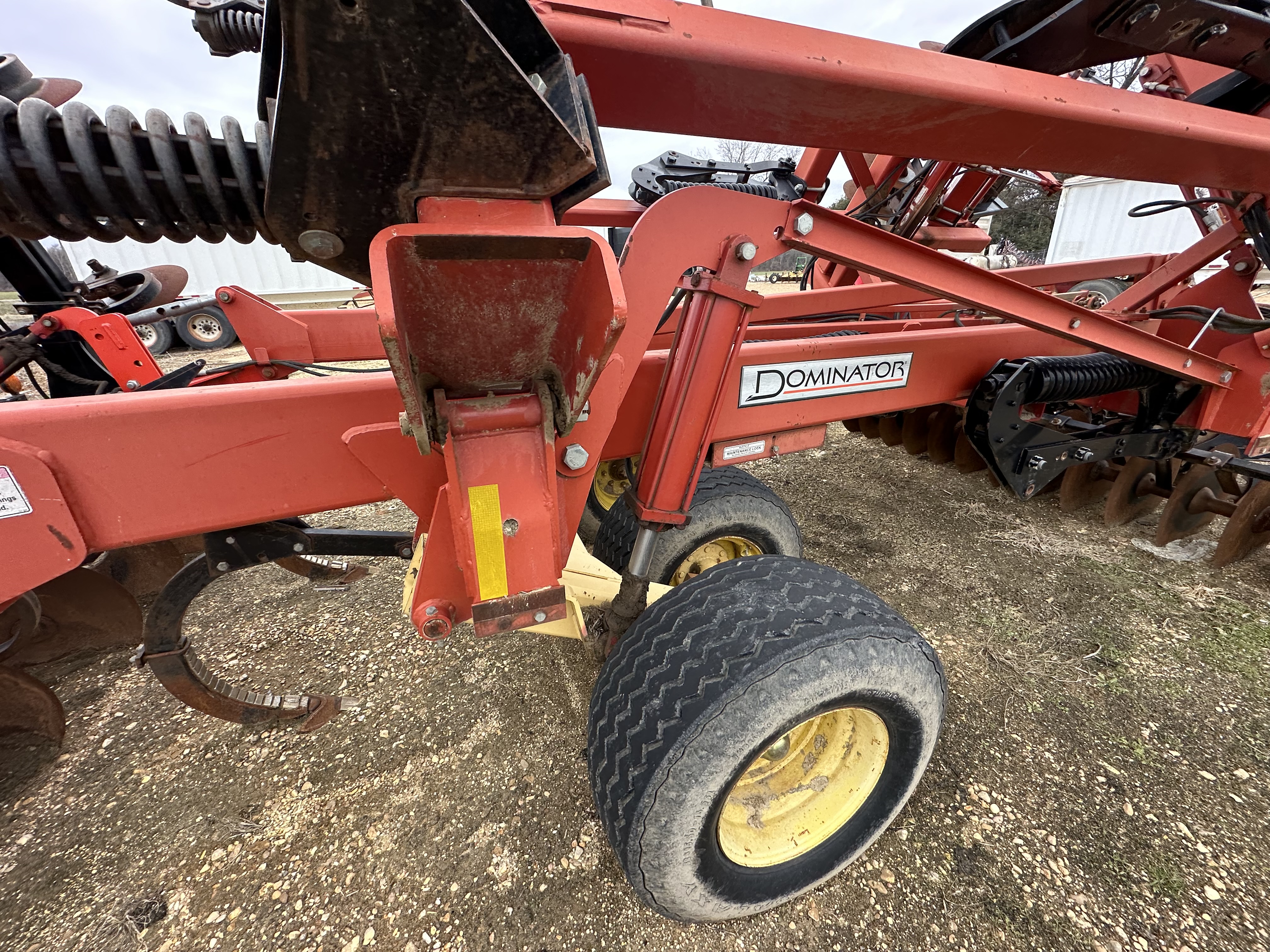 2009 Krause 4850 -18 In-Line Ripper