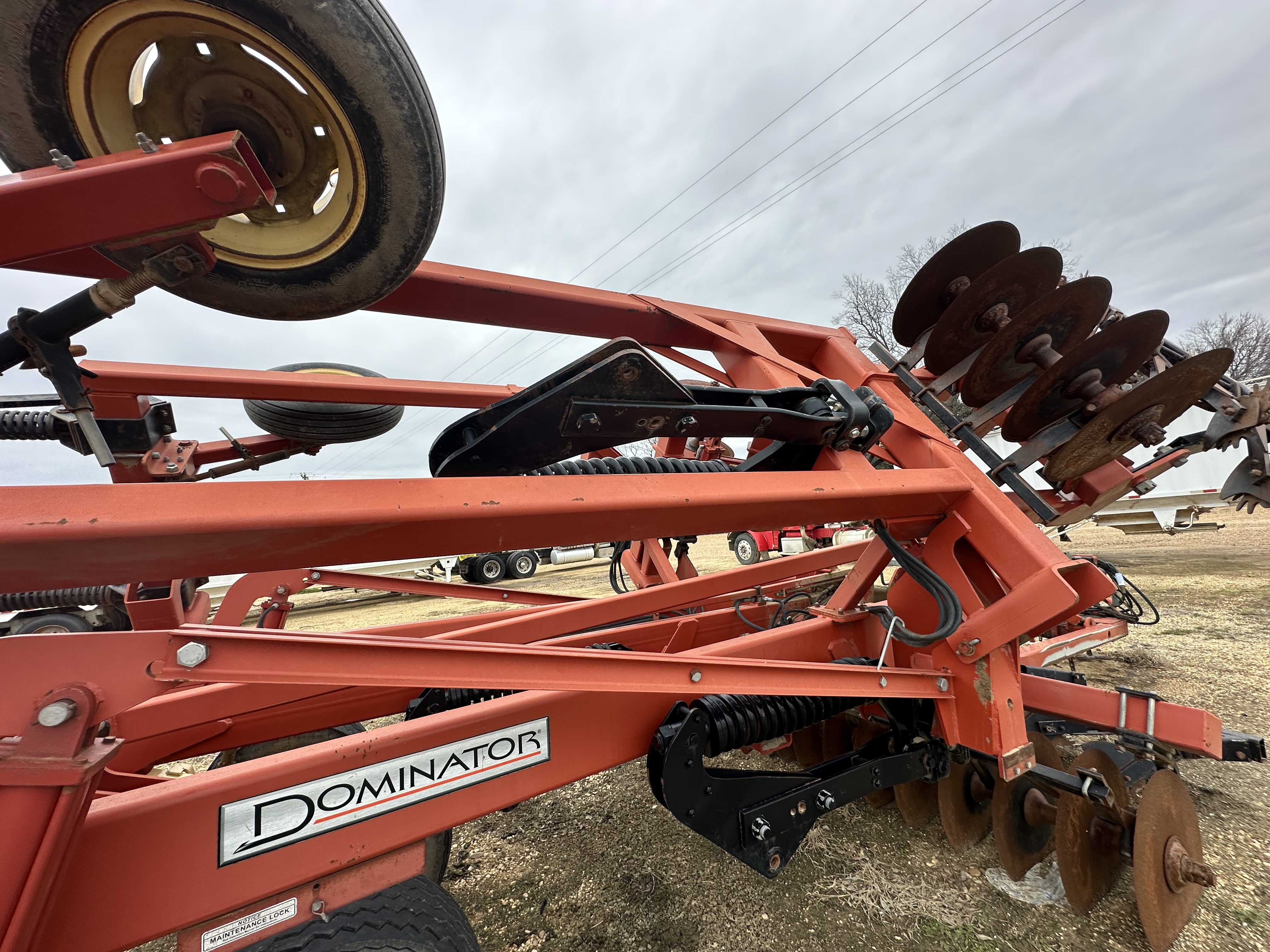 2009 Krause 4850 -18 In-Line Ripper