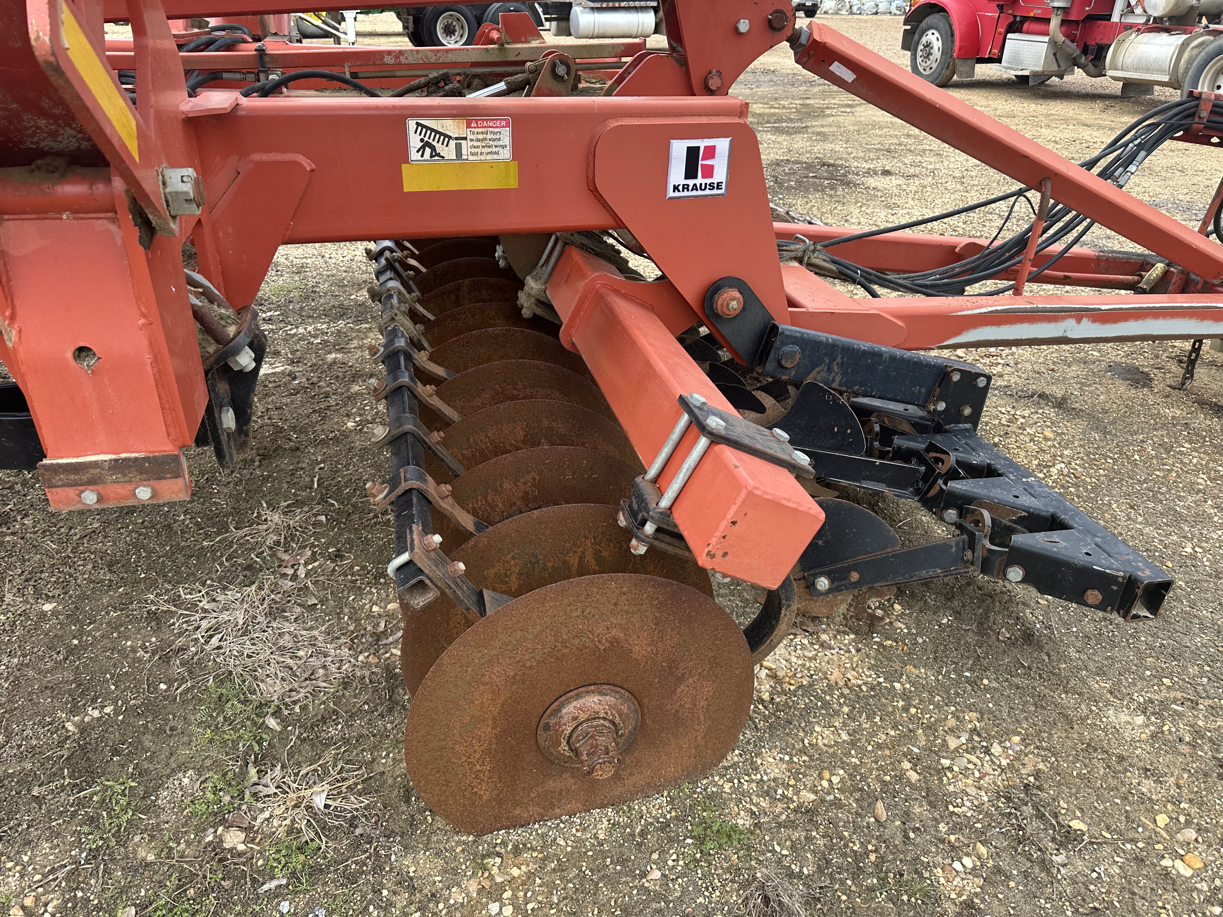 2009 Krause 4850 -18 In-Line Ripper