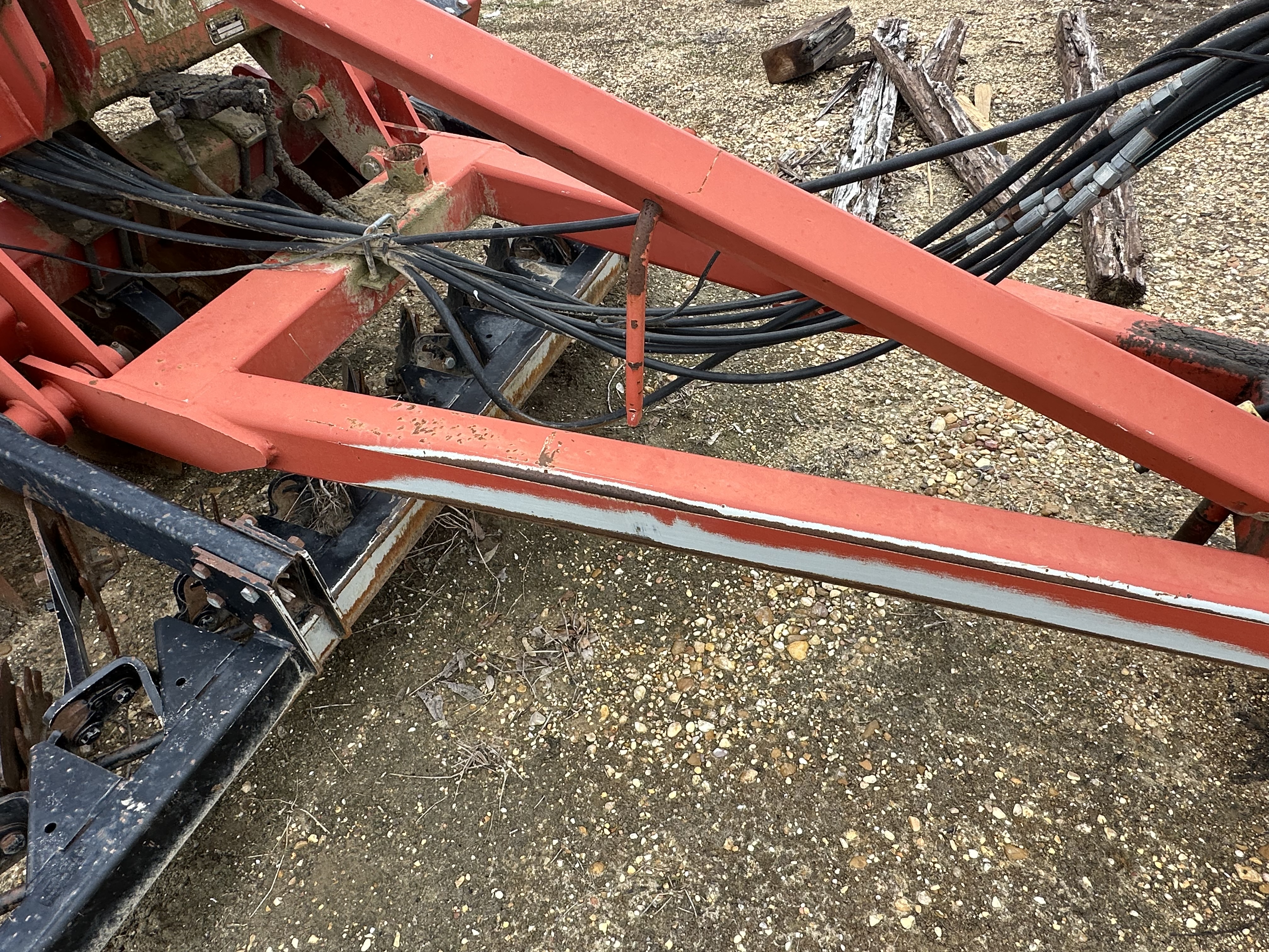 2009 Krause 4850 -18 In-Line Ripper
