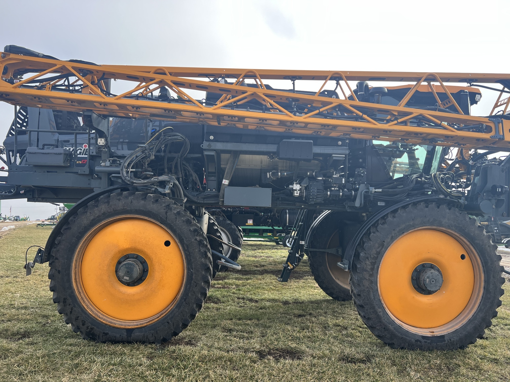 2022 Hagie STS12 Self-Propelled Sprayer