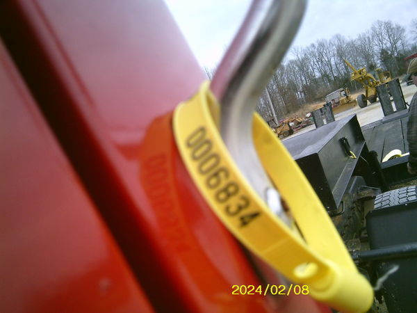 1992 Ford L8000 Semi Trucks/Trailer