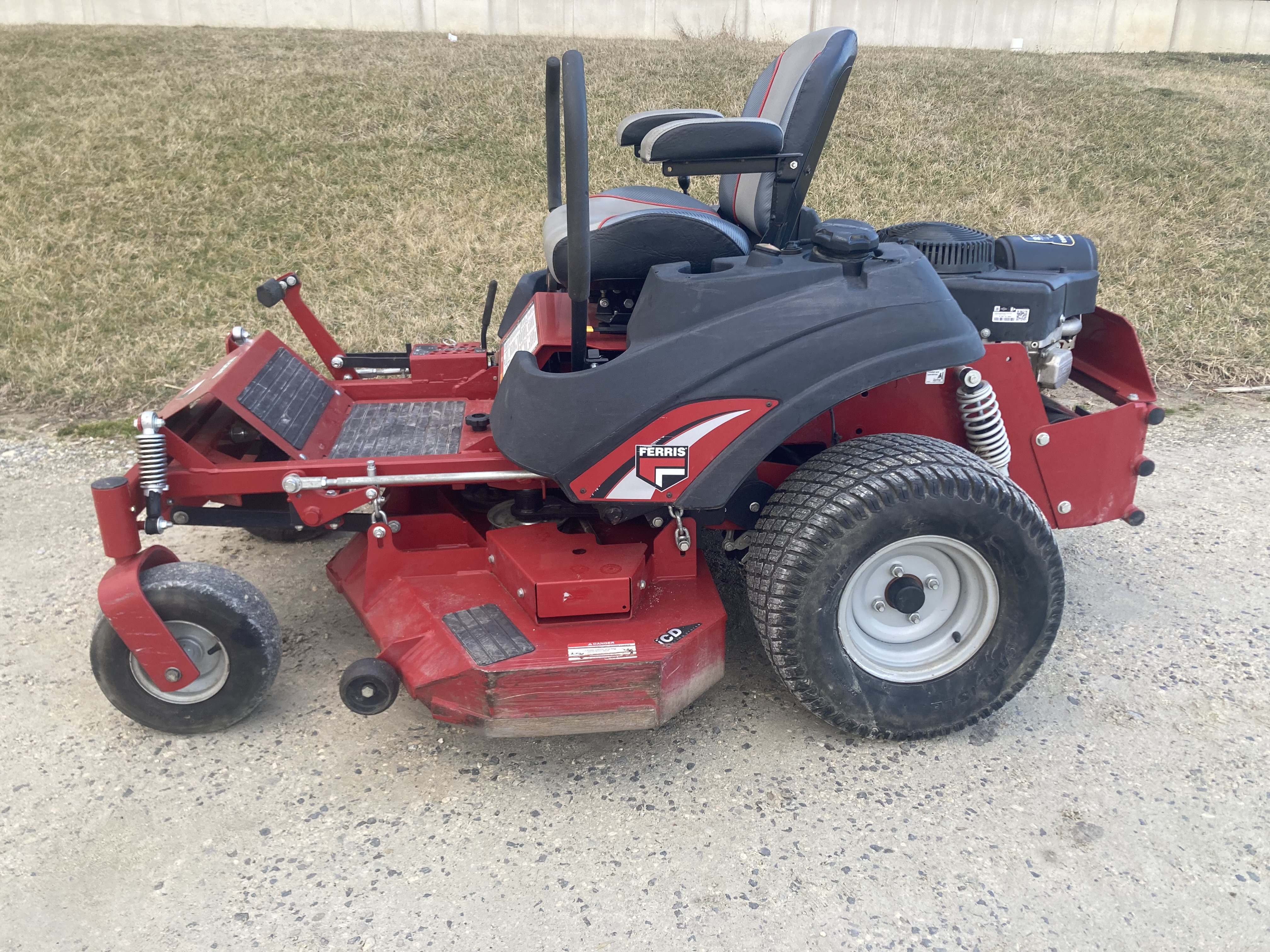 2017 Ferris IS700Z Lawn Mower 4 850 Machinery Pete