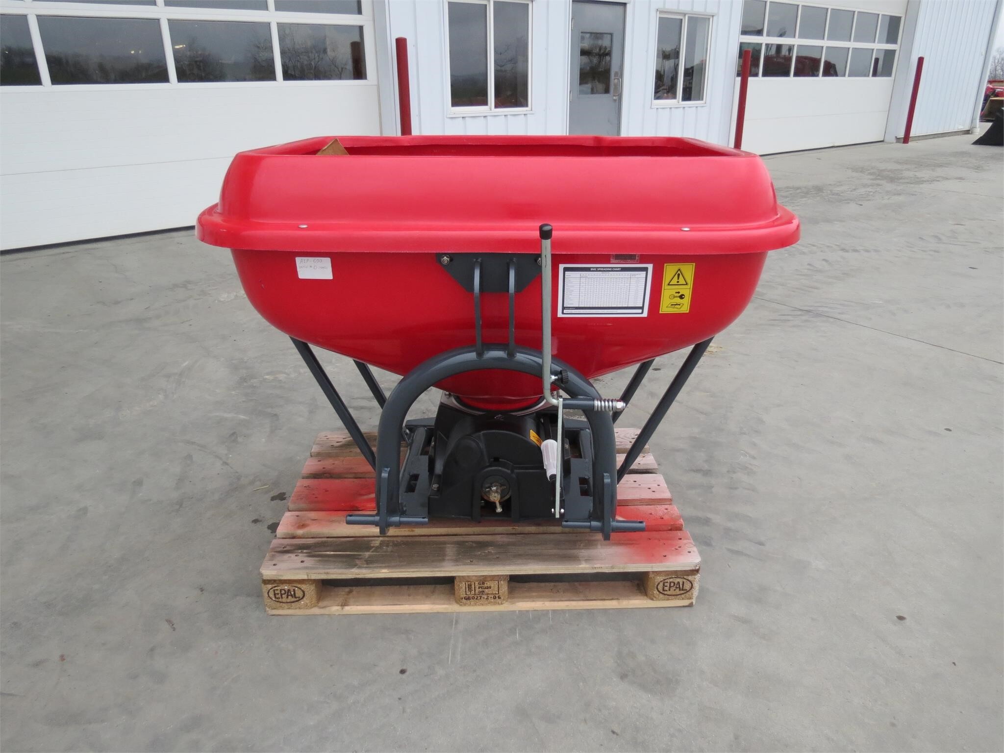 2025 BMC AIP500 Pull-Type Fertilizer Spreader