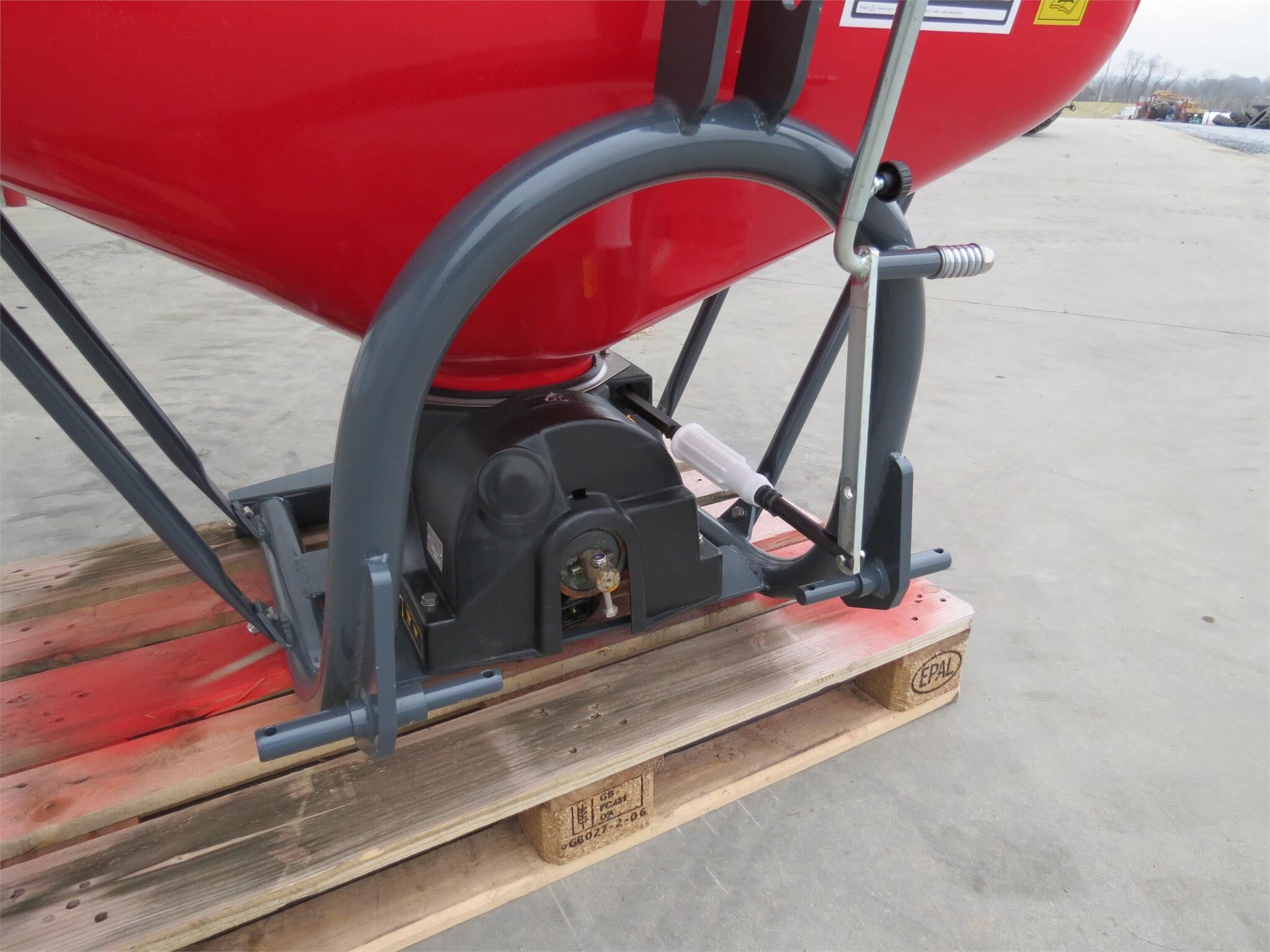 2025 BMC AIP500 Pull-Type Fertilizer Spreader