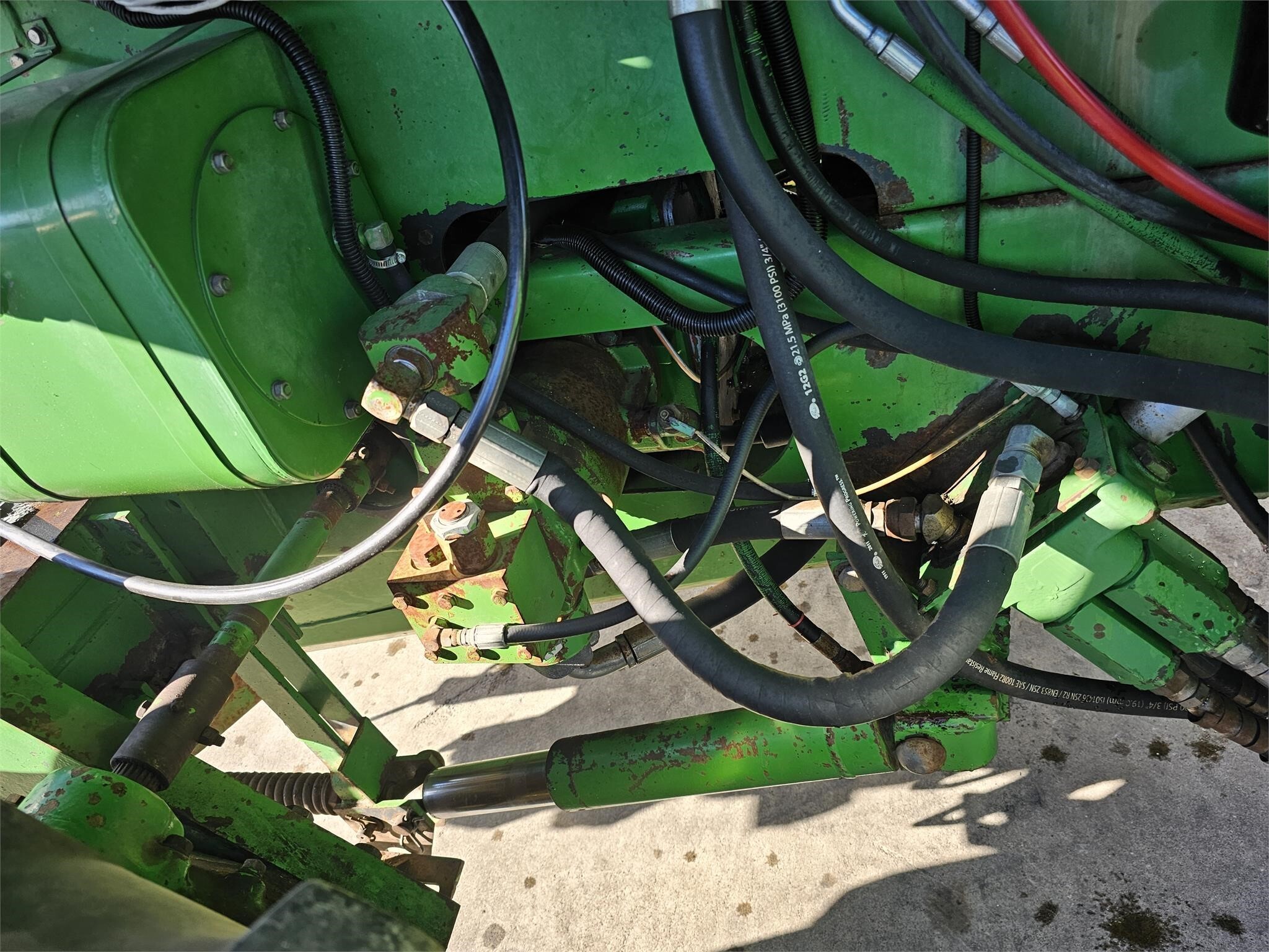 1991 John Deere 5830 Self-Propelled Forage Harvester