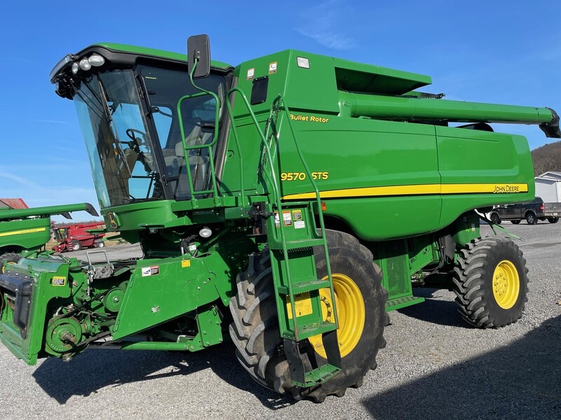 Used Combines for Sale - 4118 Listings | Machinery Pete