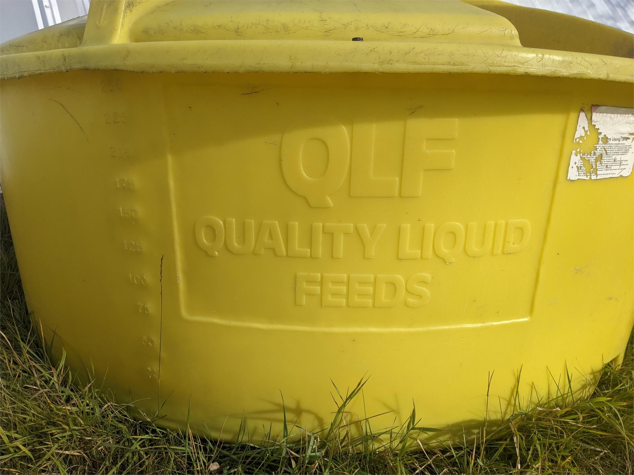  QLF 200 Feed Bin