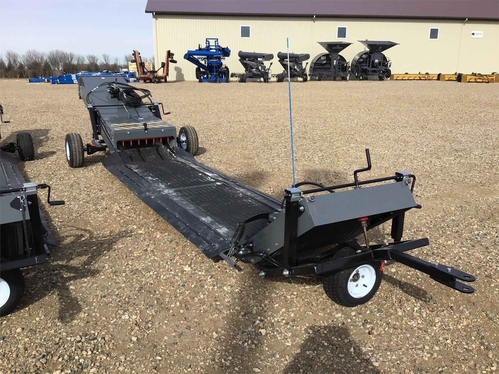 2025 Soaring Eagle SA30 Grain Bag Unloader