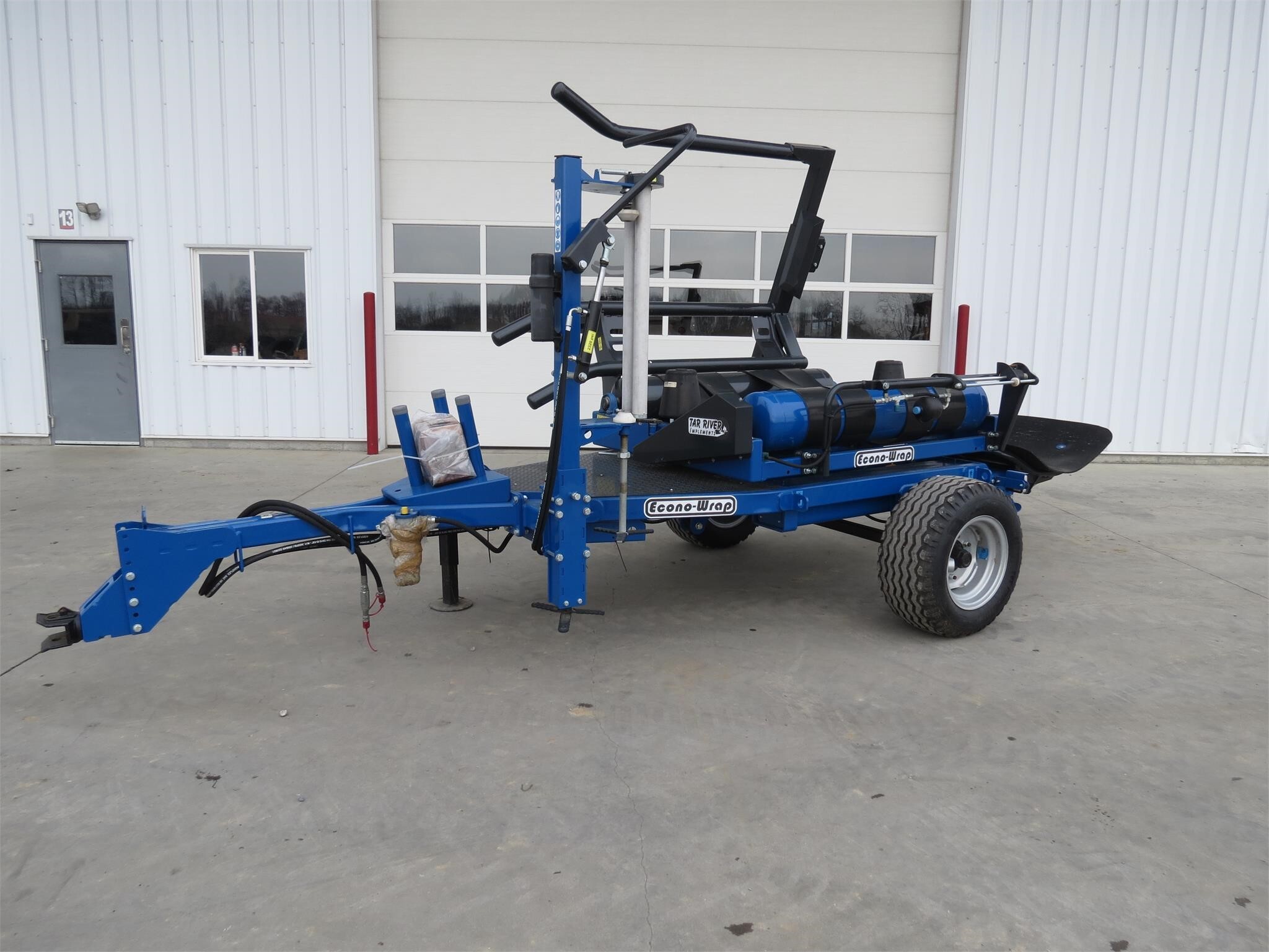 2025 Econo-Wrap EW1800TA Bale Wrapper